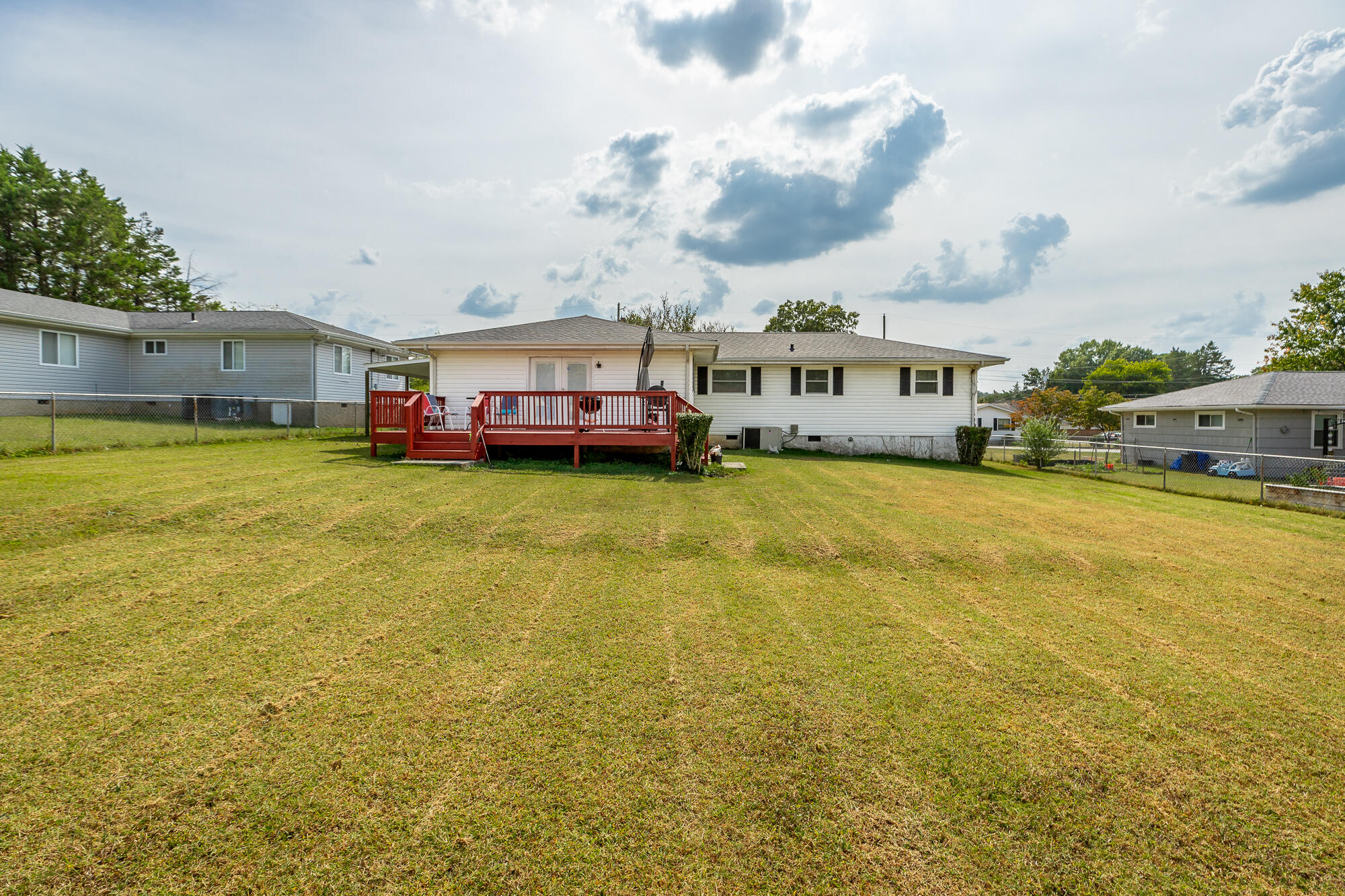 1703 Broadview Dr