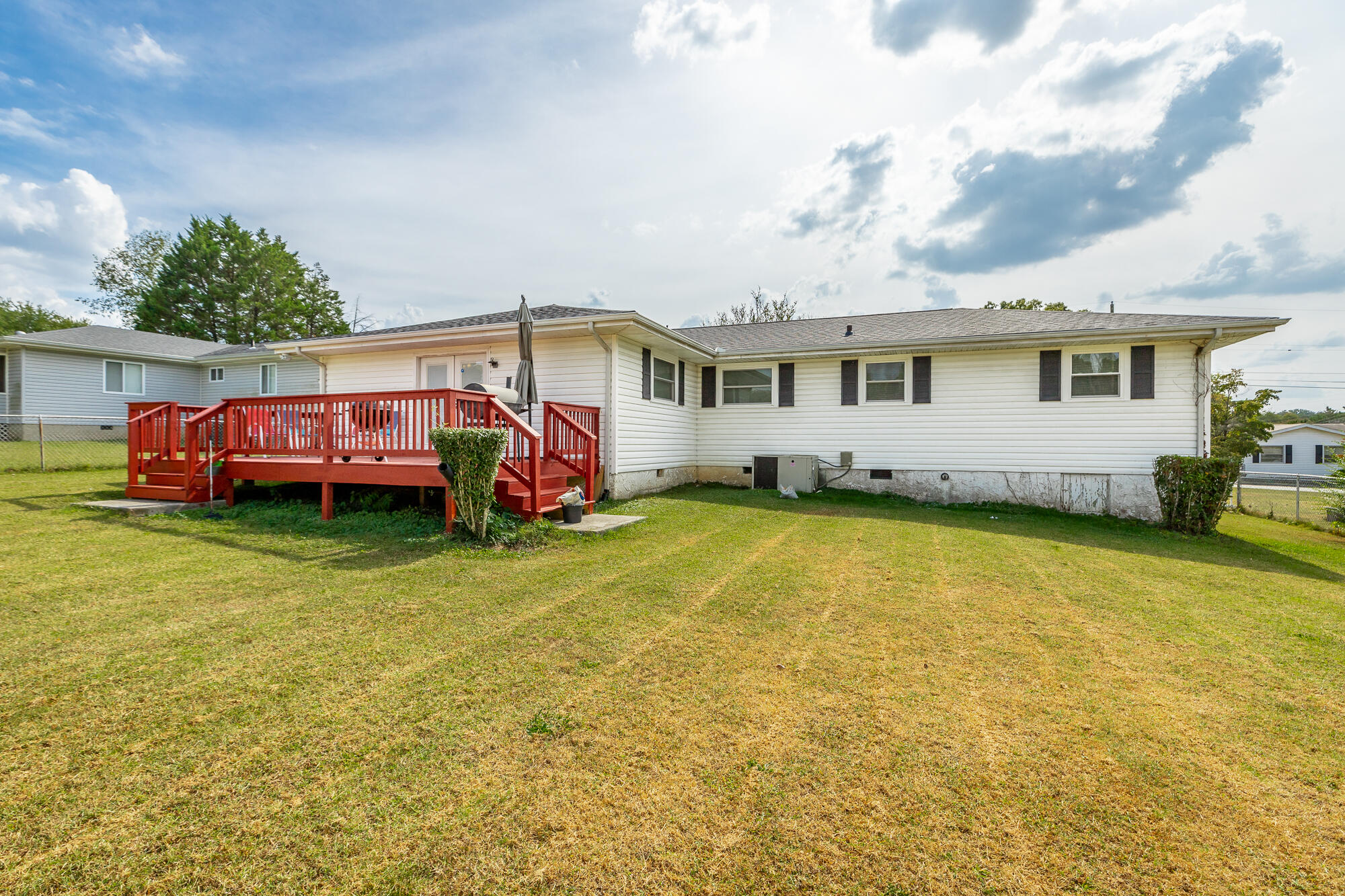 1703 Broadview Dr