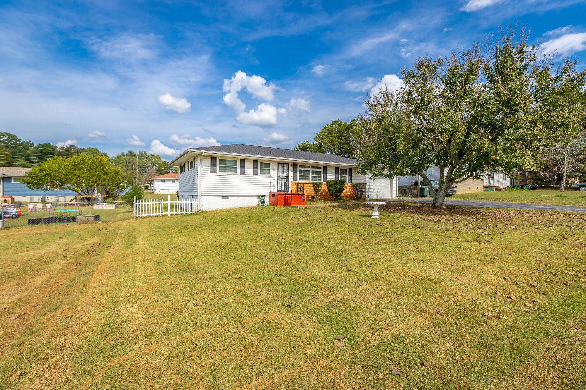 1703 Broadview Dr