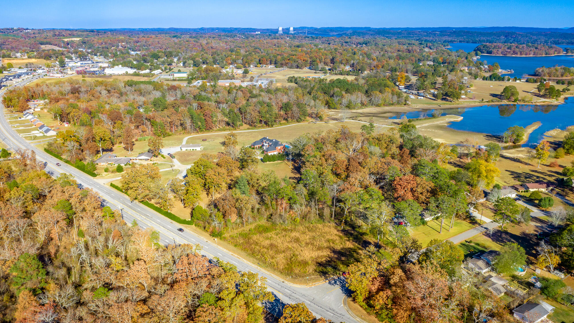 1101 Lakeside Cir, Lots 1, 2, 3