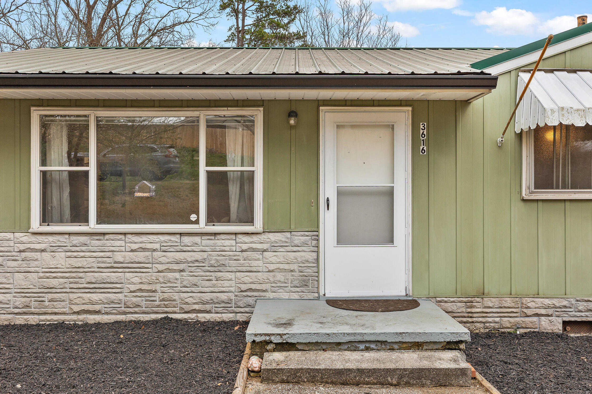 3616 Cline Road