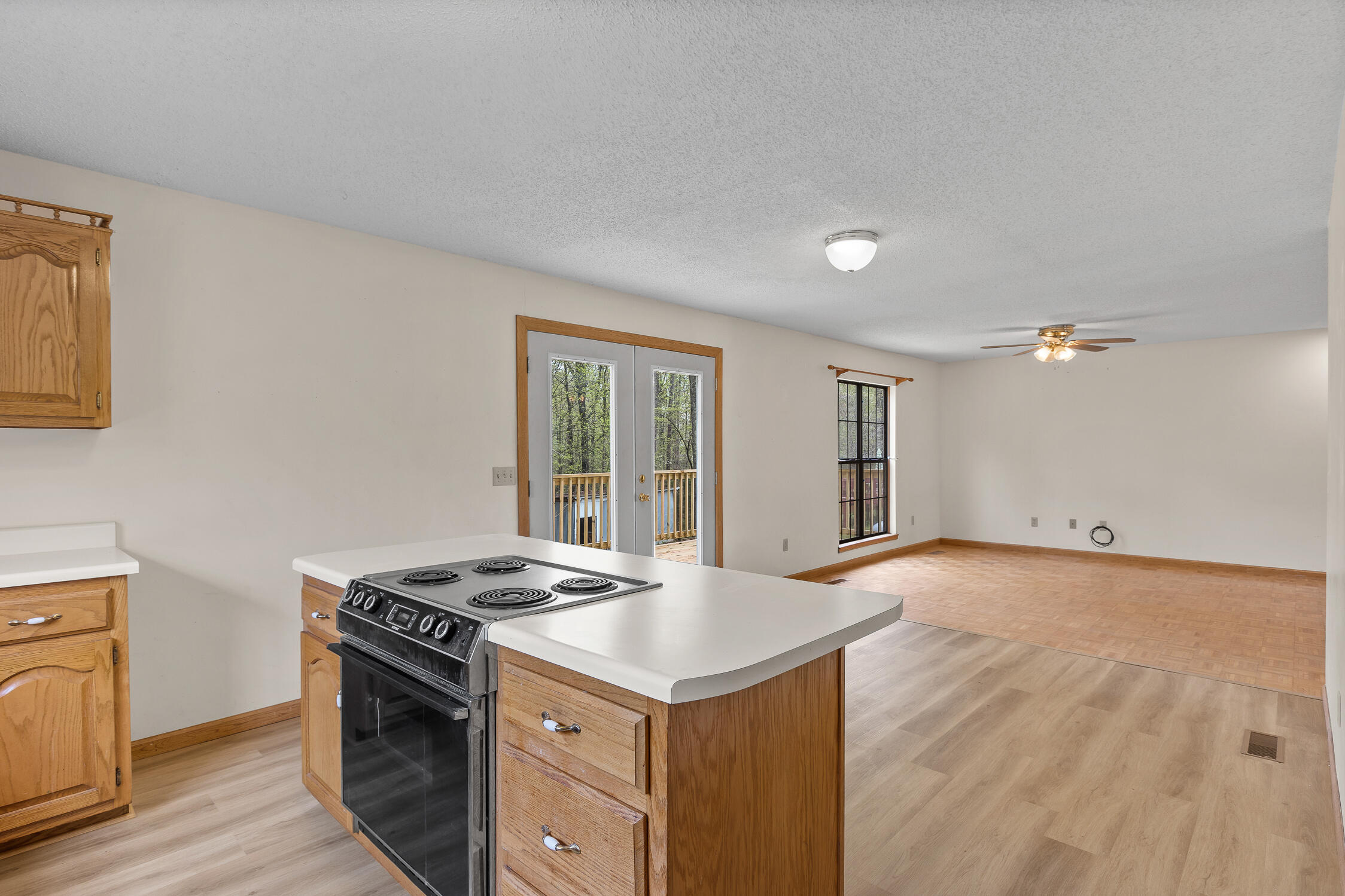 216 Pinecrest Drive