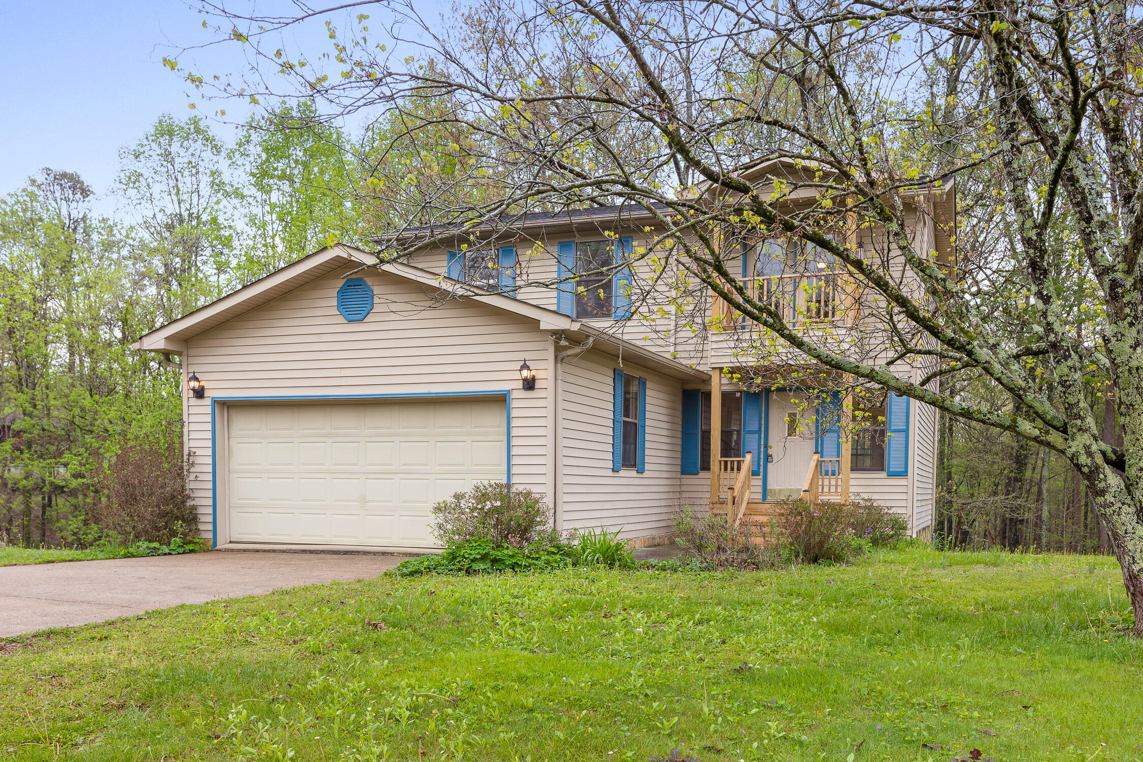 216 Pinecrest Drive
