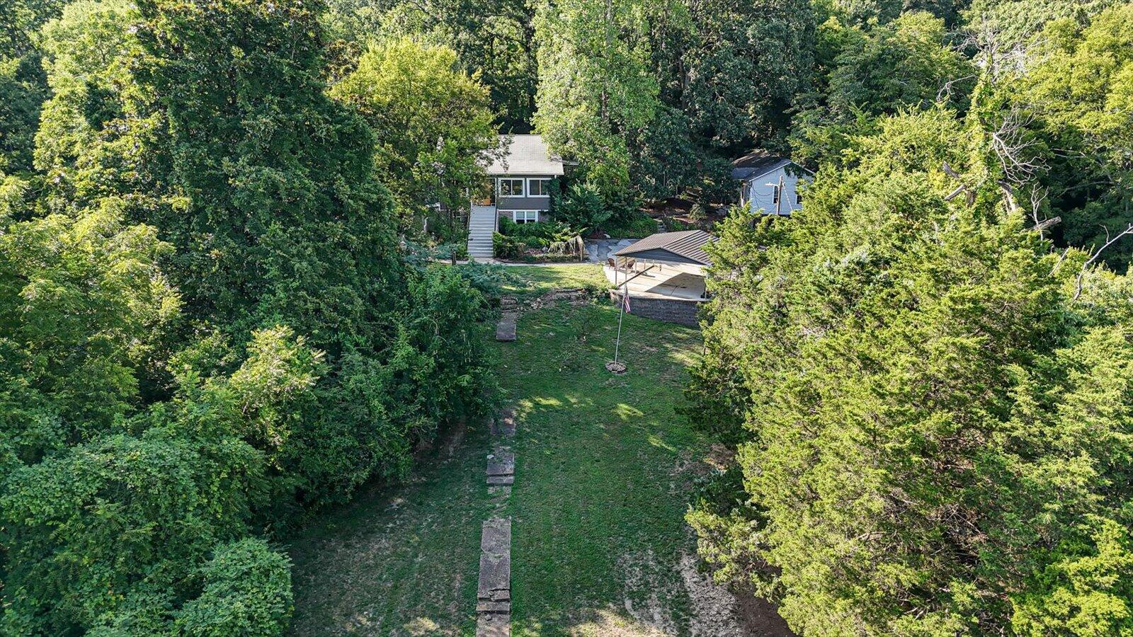 811 Poindexter Avenue