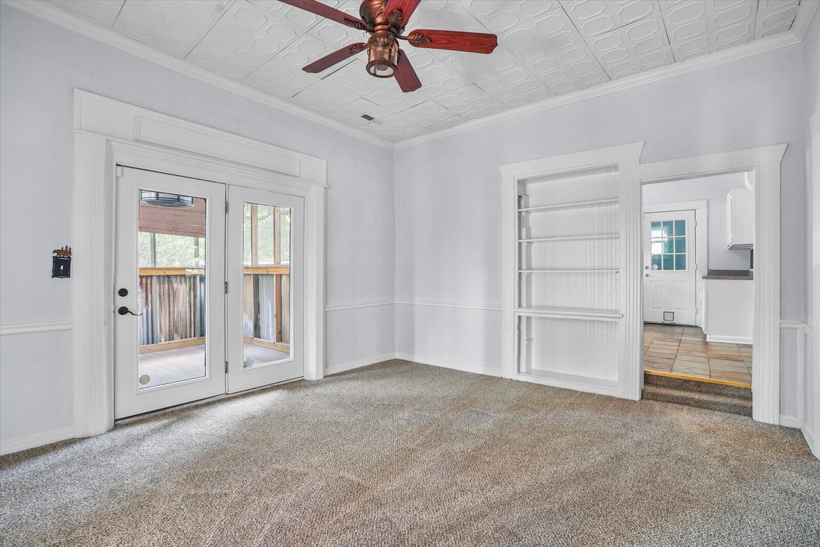 811 Poindexter Avenue