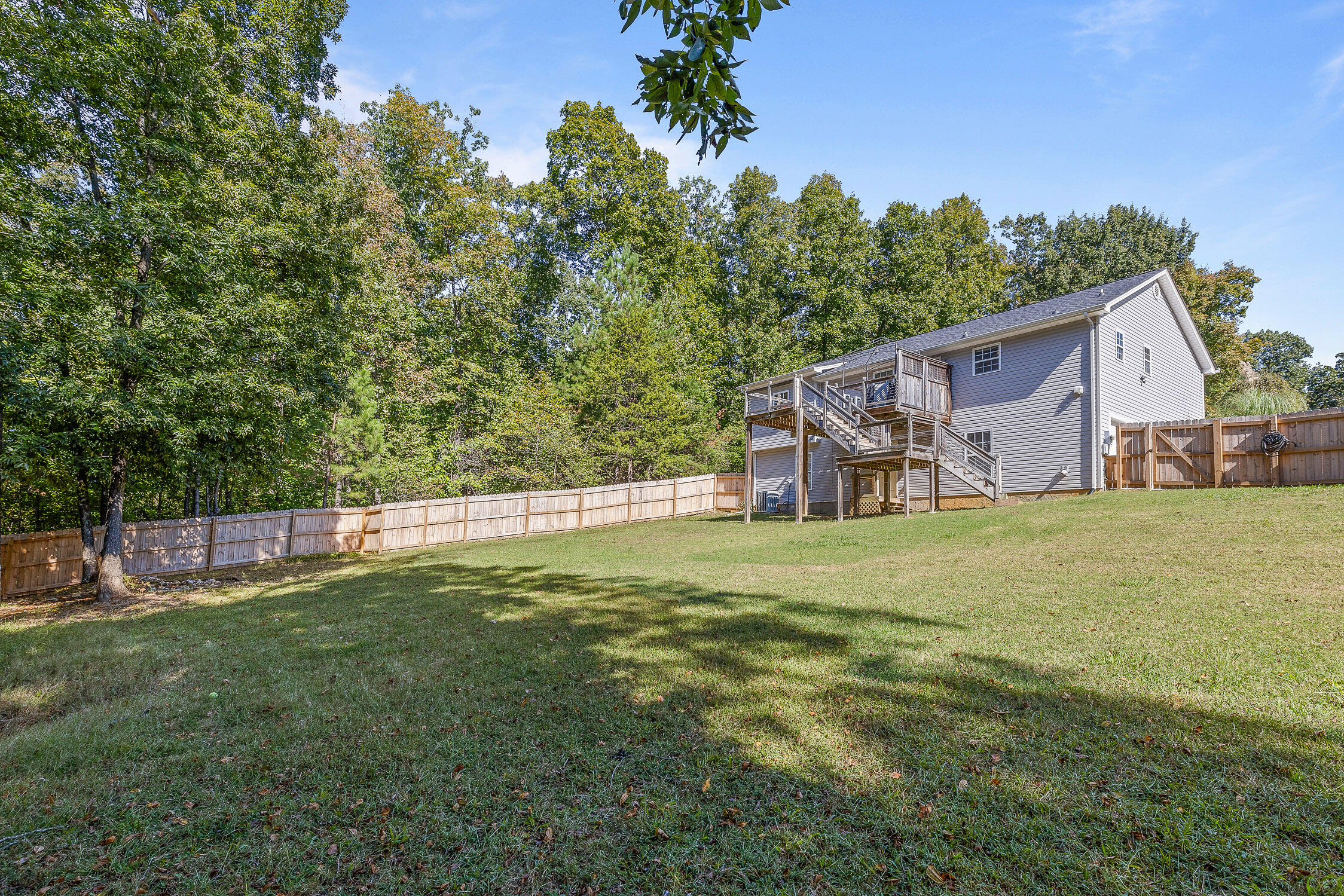 121 Ruth Way SW