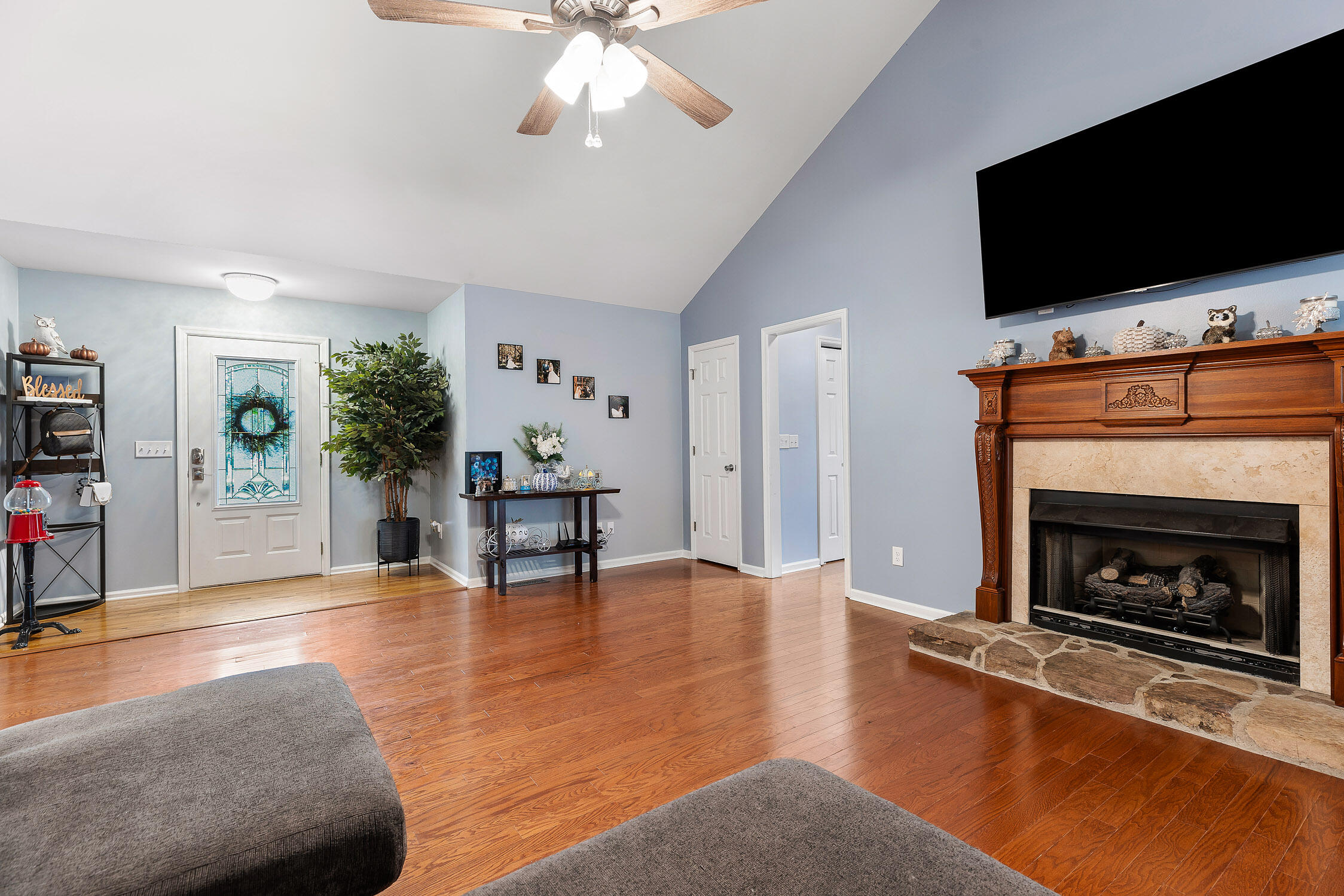 152 Montlake Road
