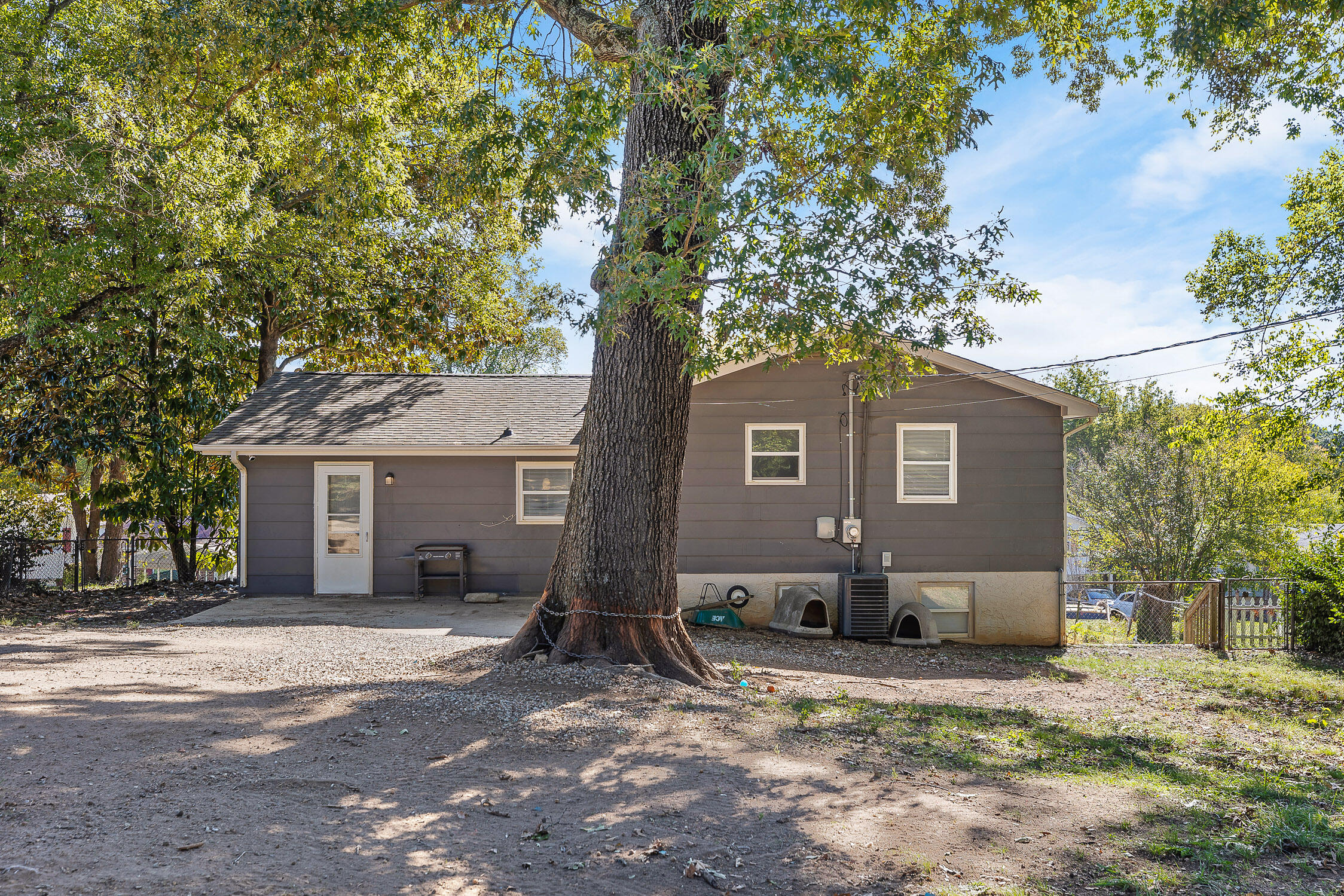 8925 Sherida Lane