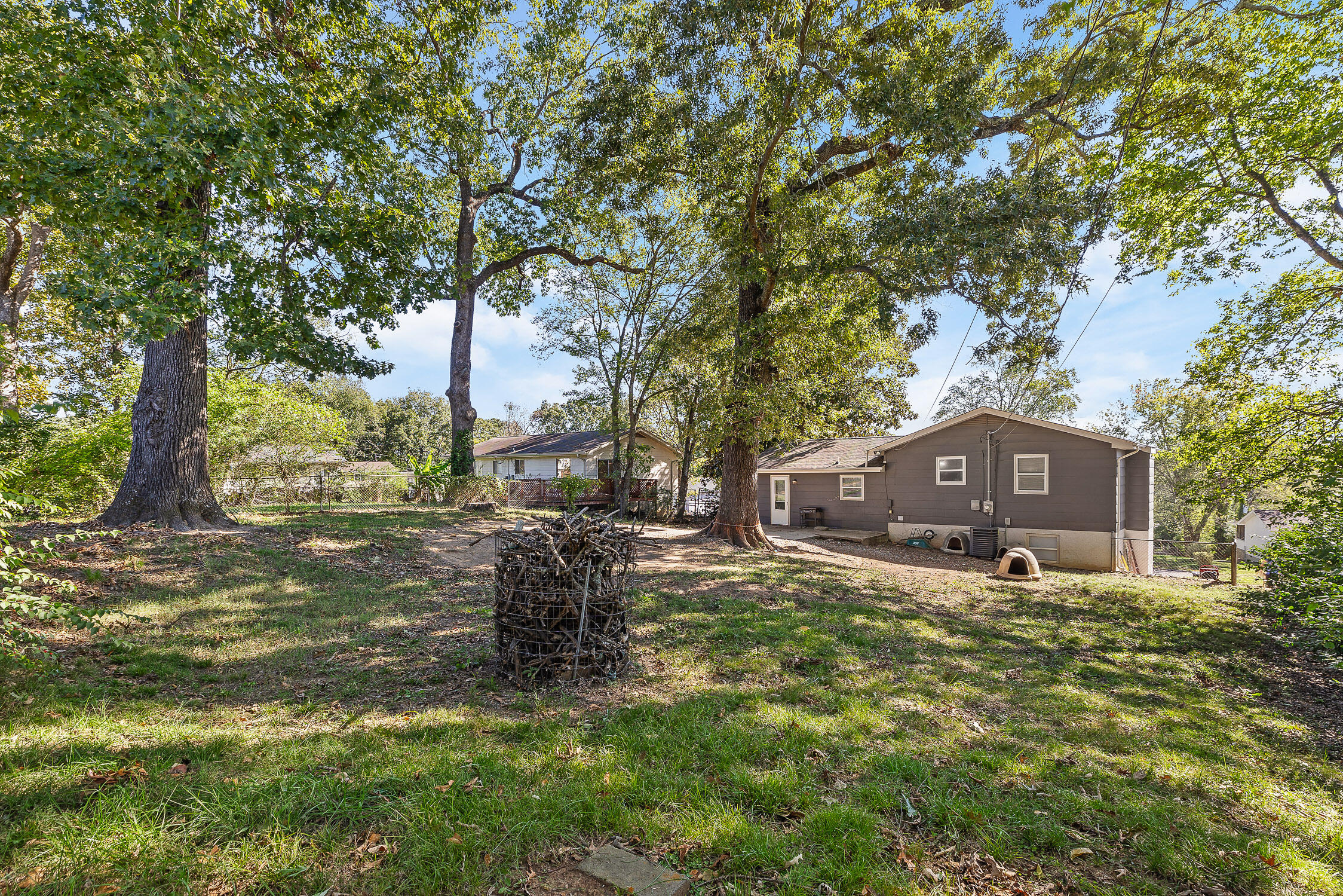 8925 Sherida Lane