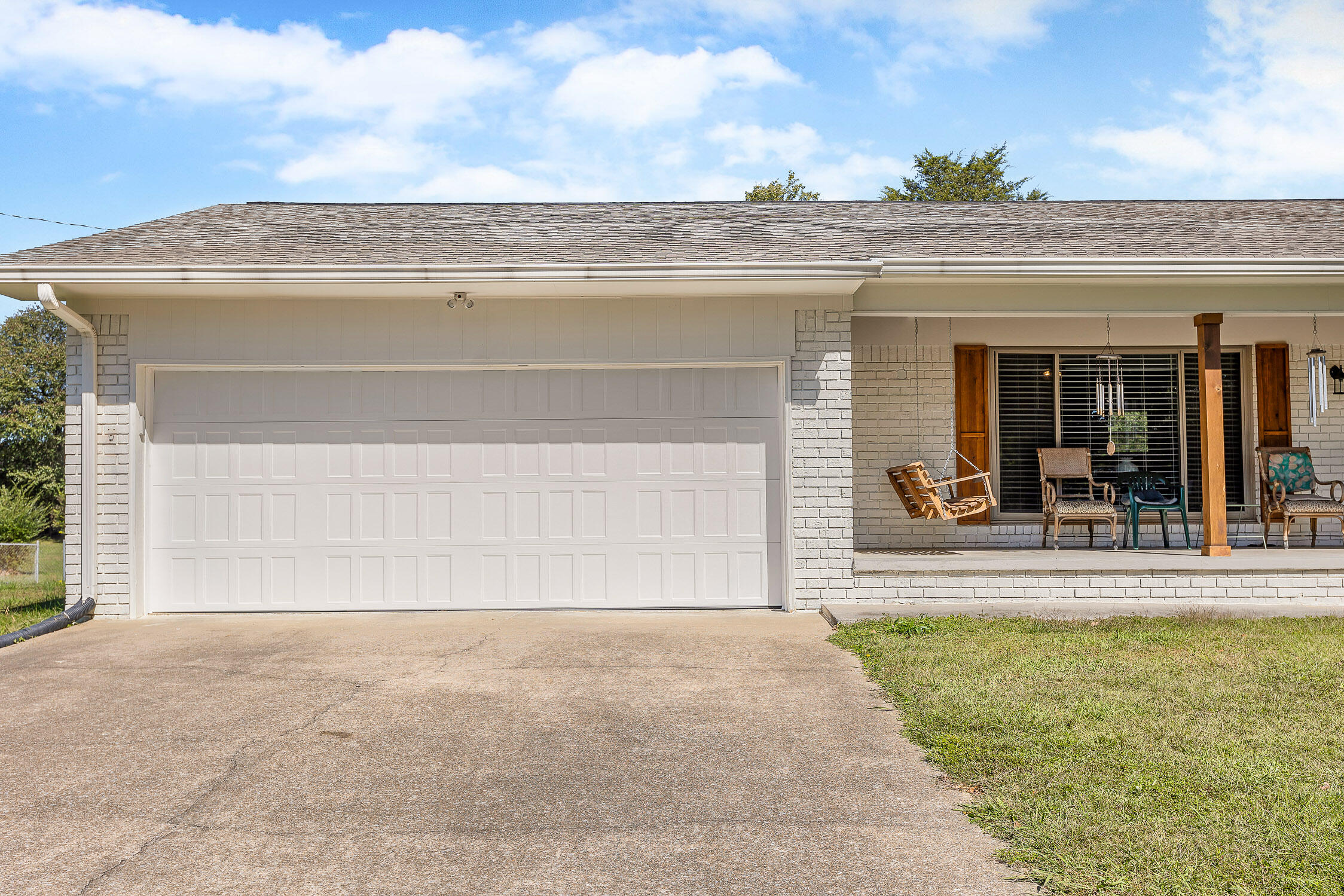 2585 Ashwood Drive SE
