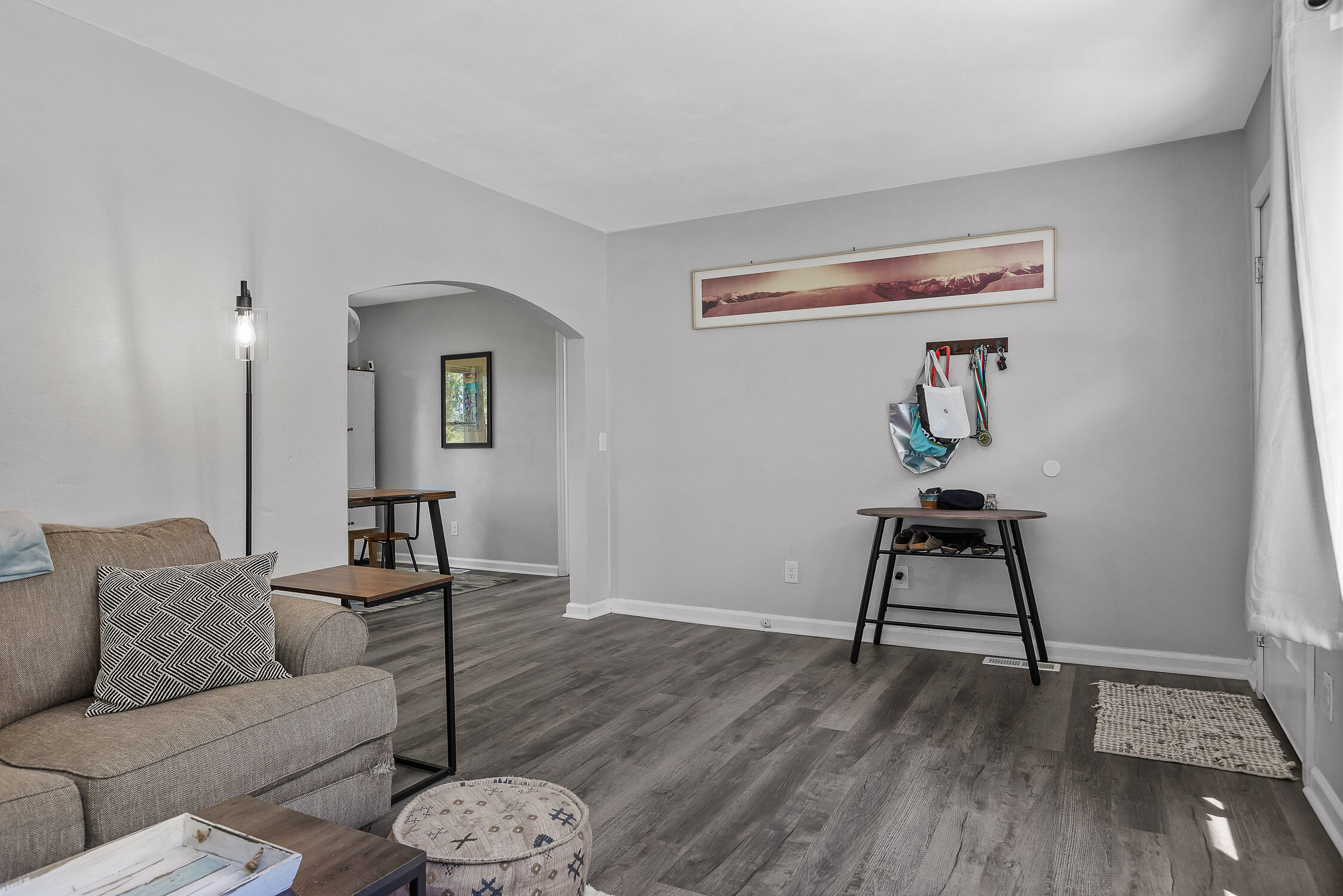 3603 Gleason Drive