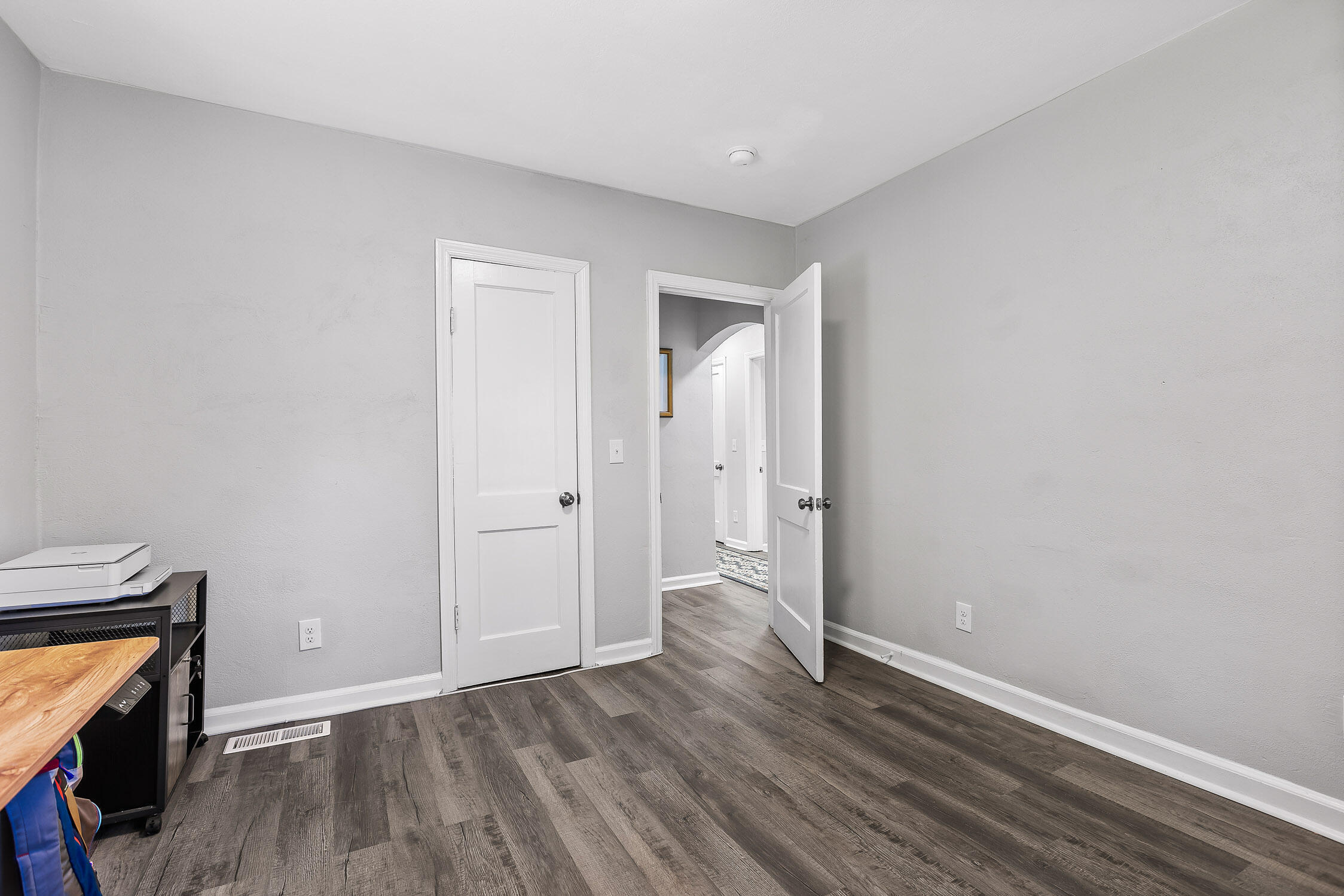 3603 Gleason Drive