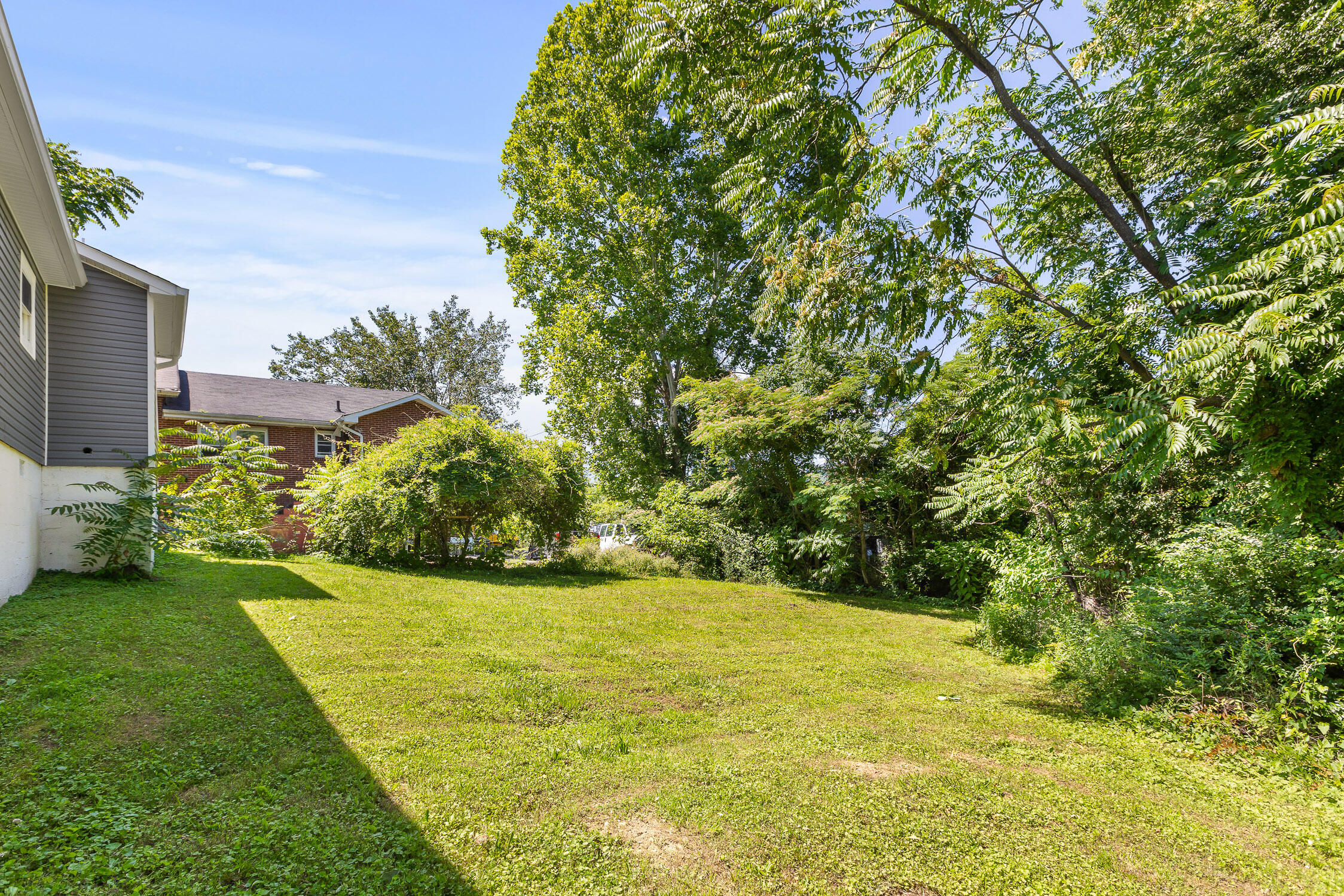 3603 Gleason Drive