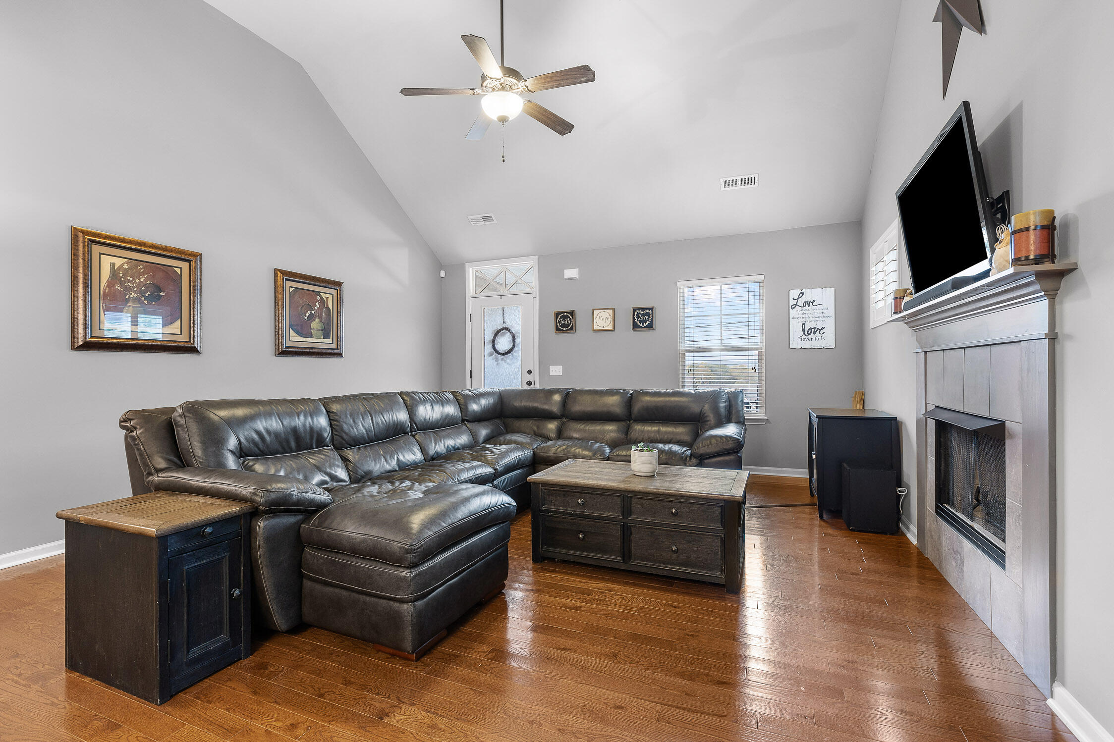 7254 Noah Reid Road