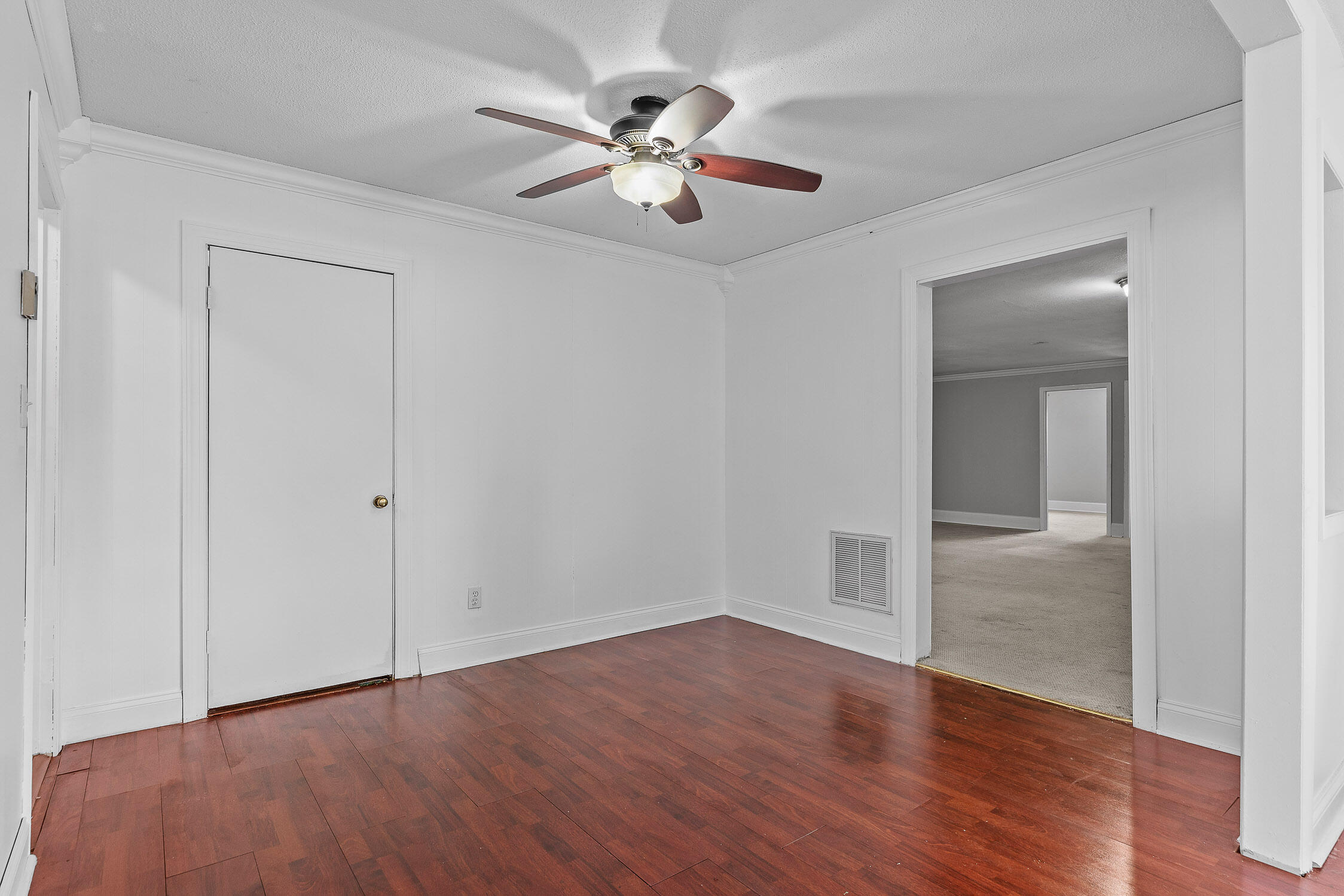 5053 Eller Road
