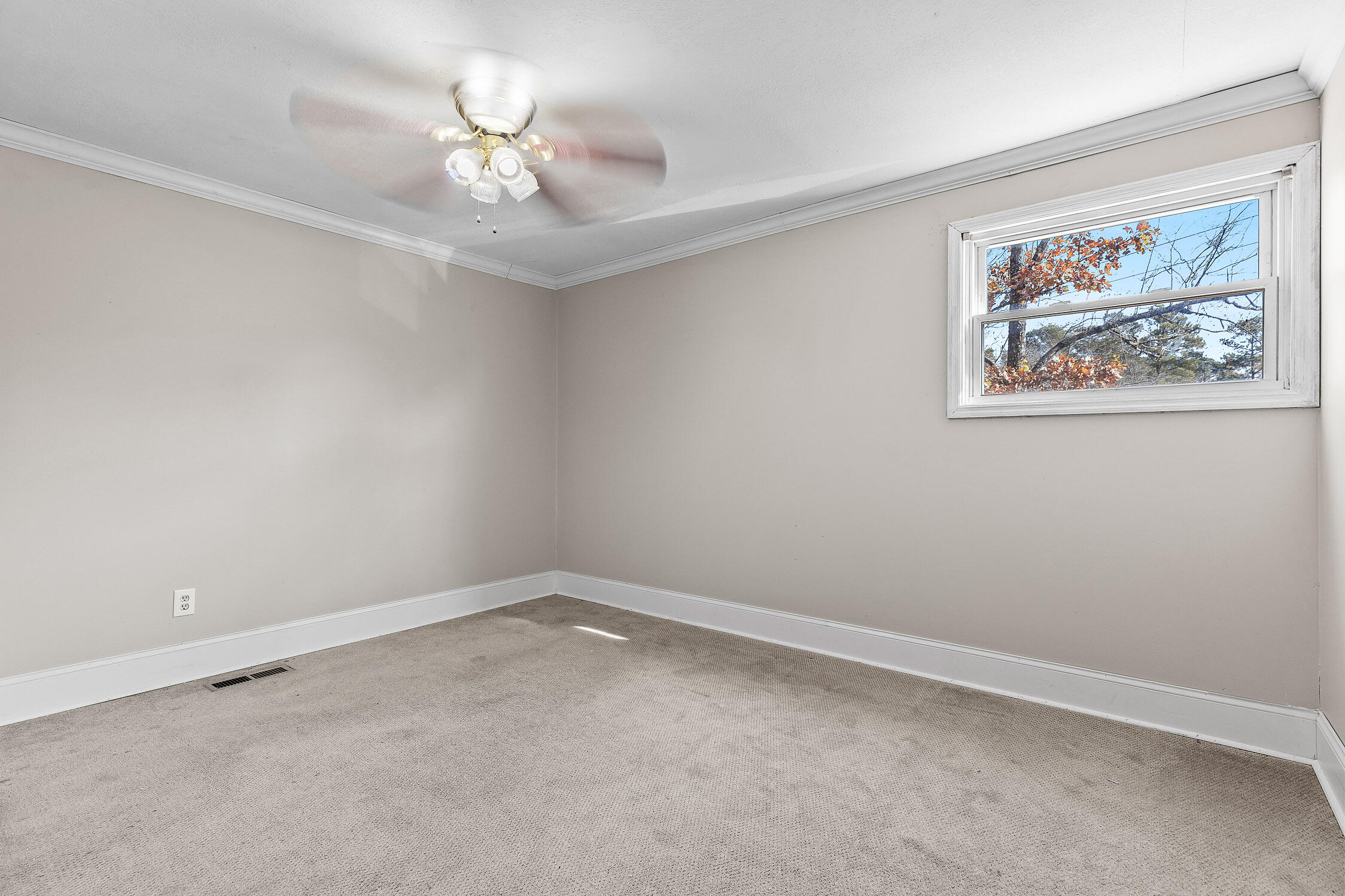 5053 Eller Road
