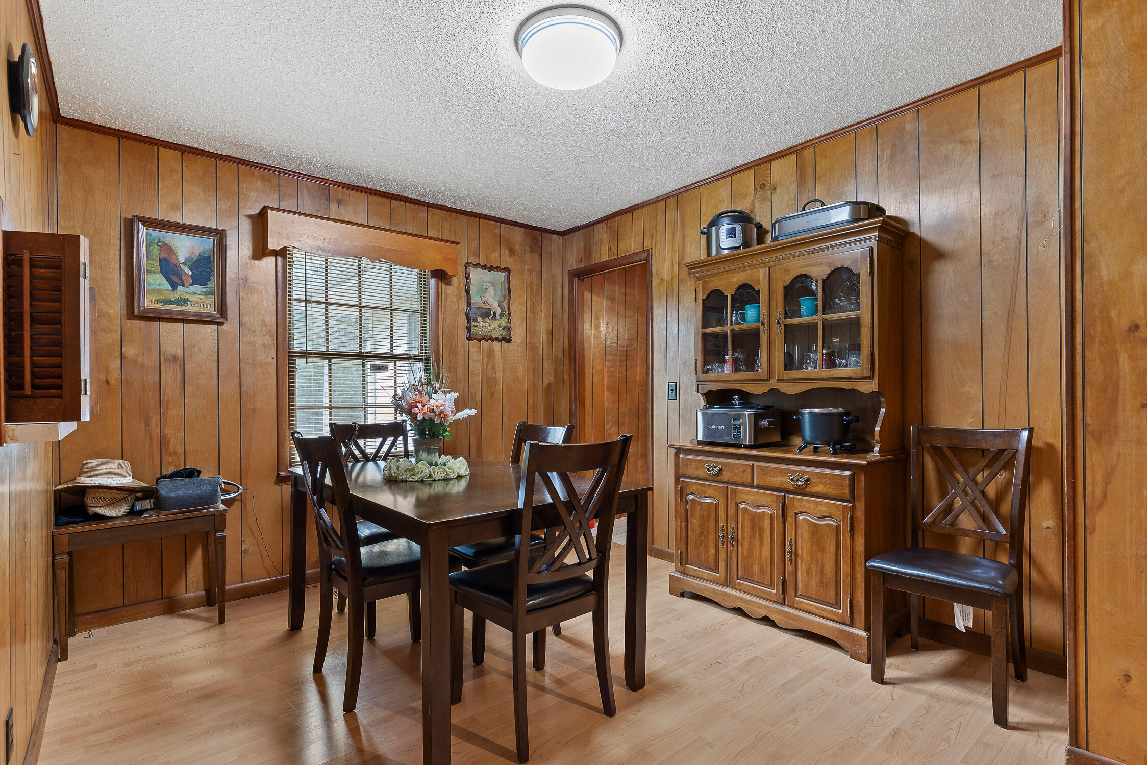 1594 Carl Wood Road