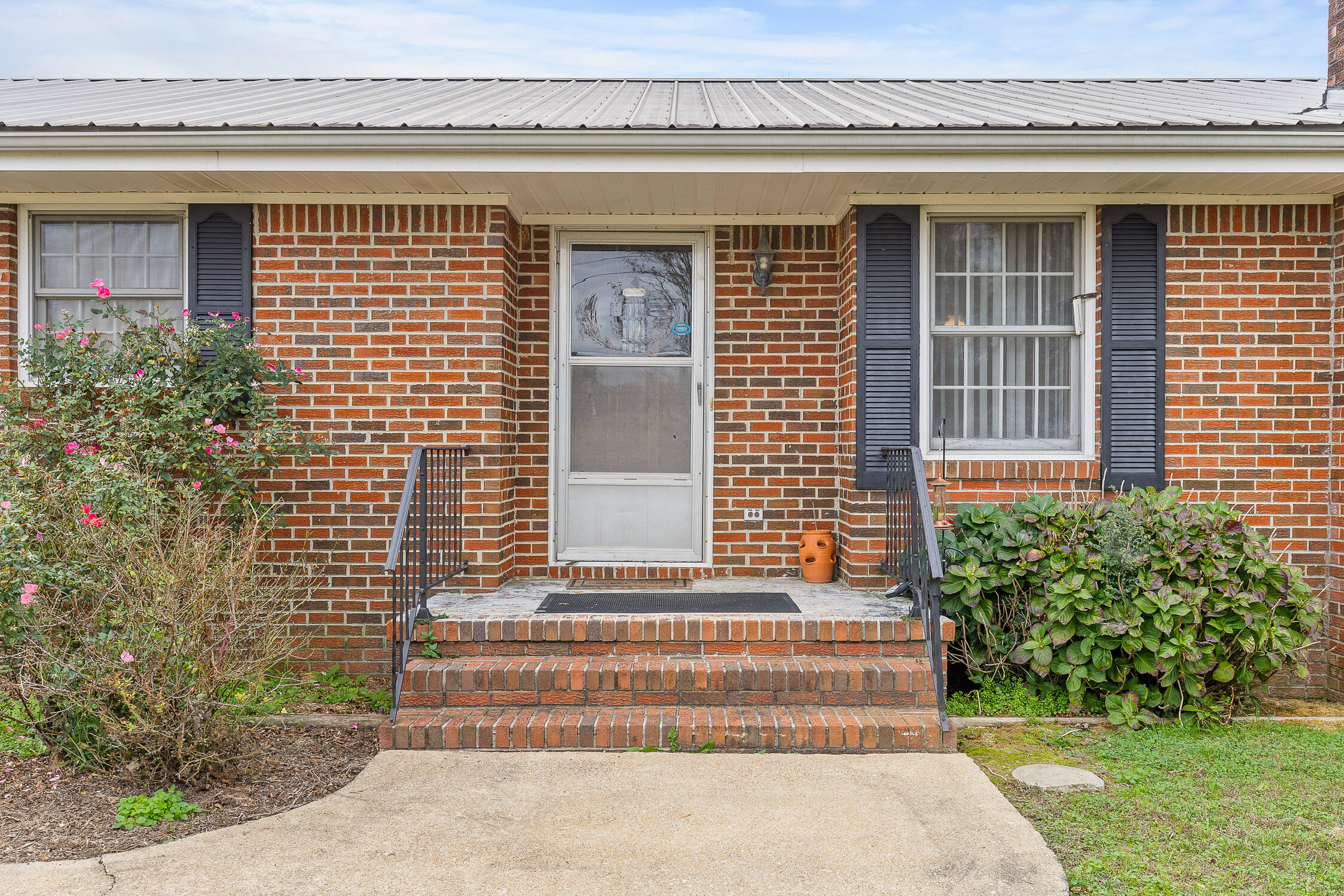 1594 Carl Wood Road