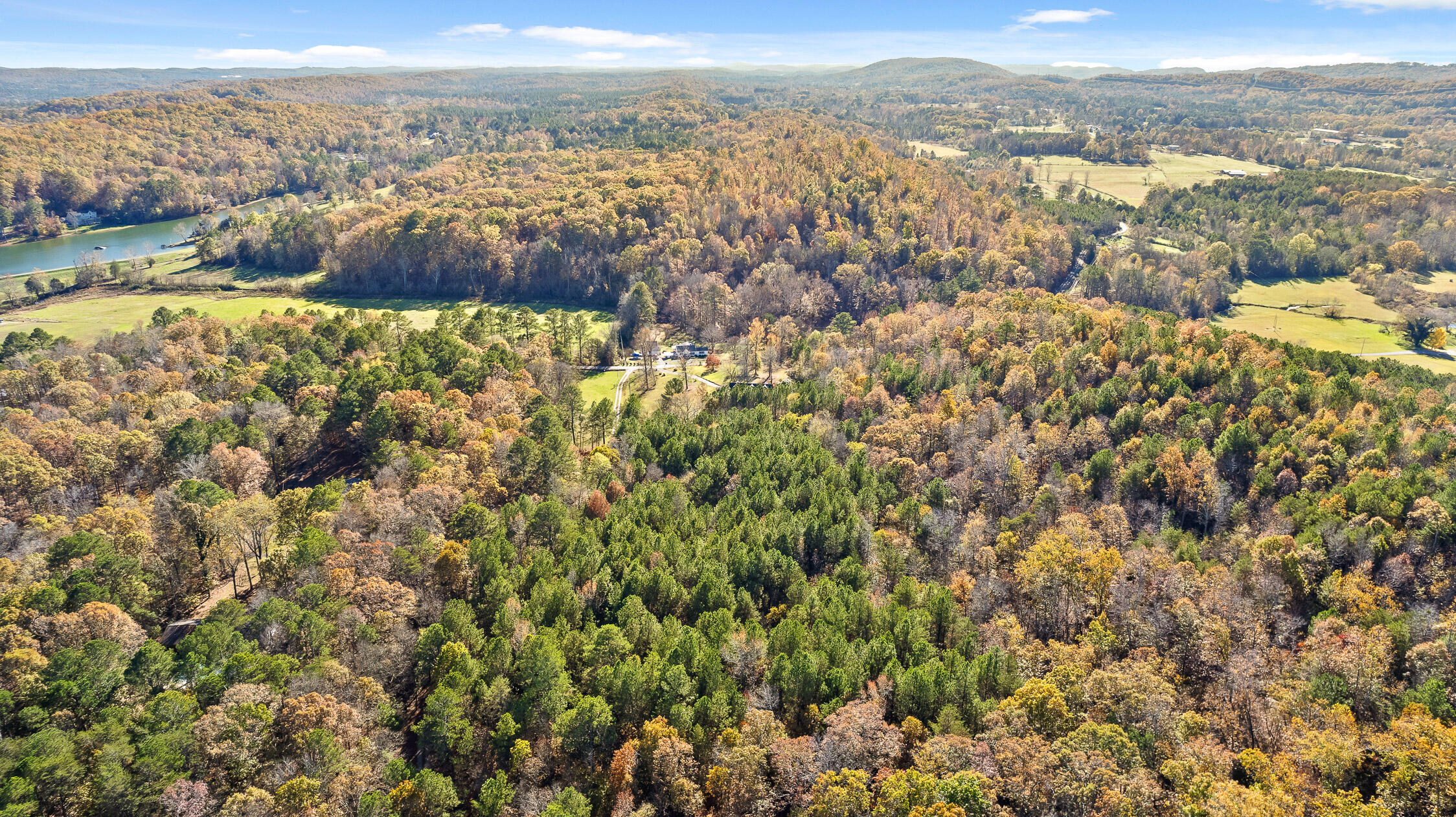 1492 Brymer Creek Road, McDonald