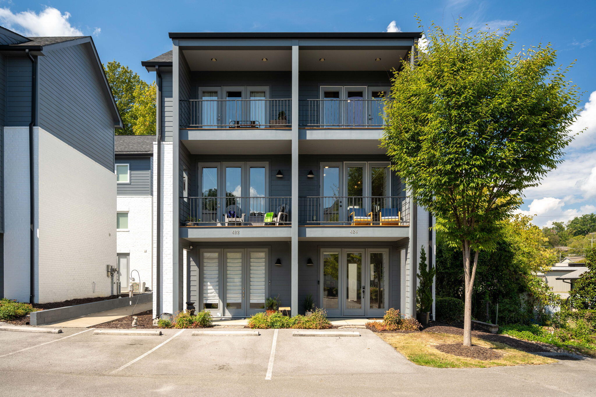 424 Ziegler Street