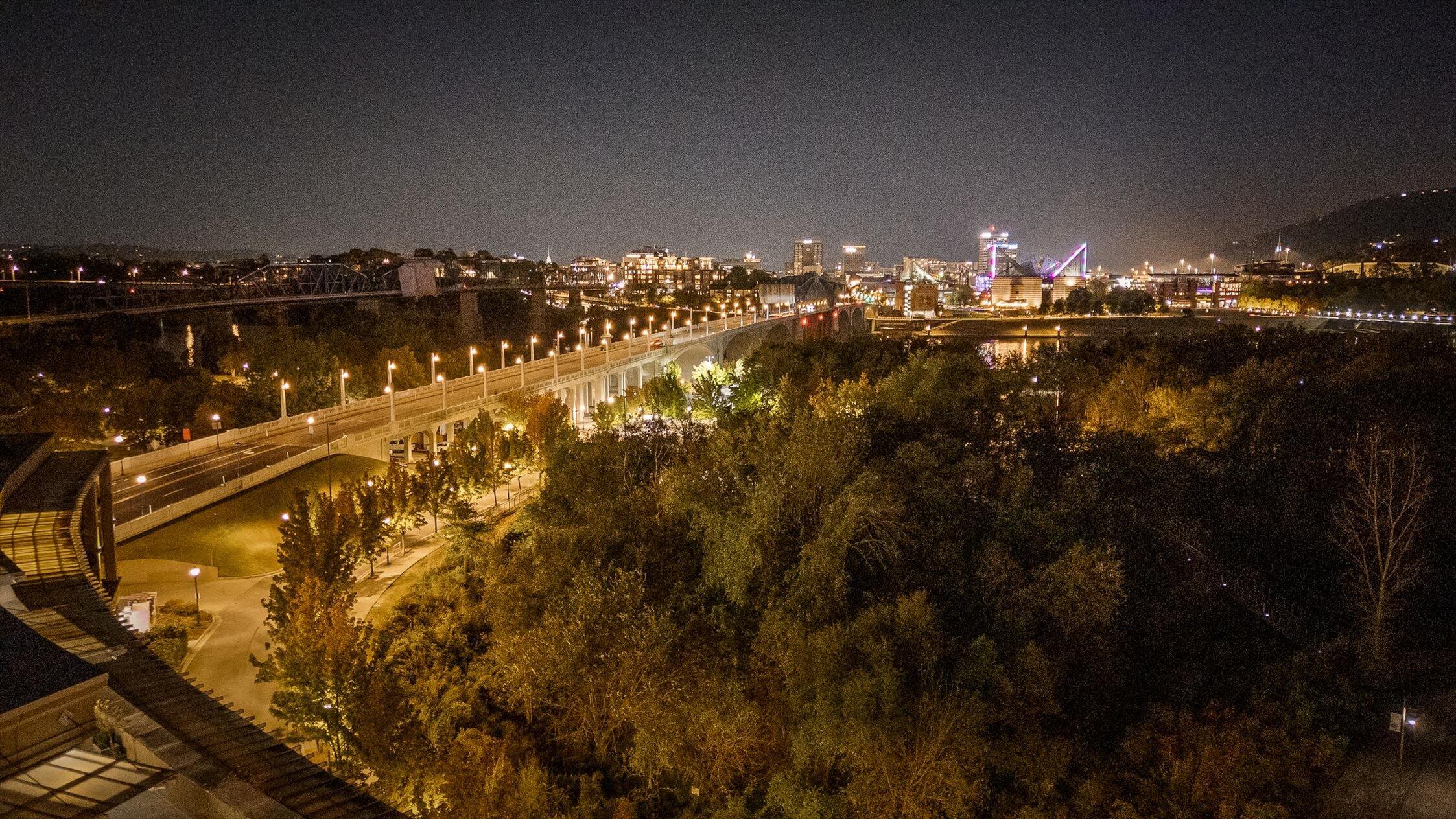 4 Cherokee Boulevard, 409