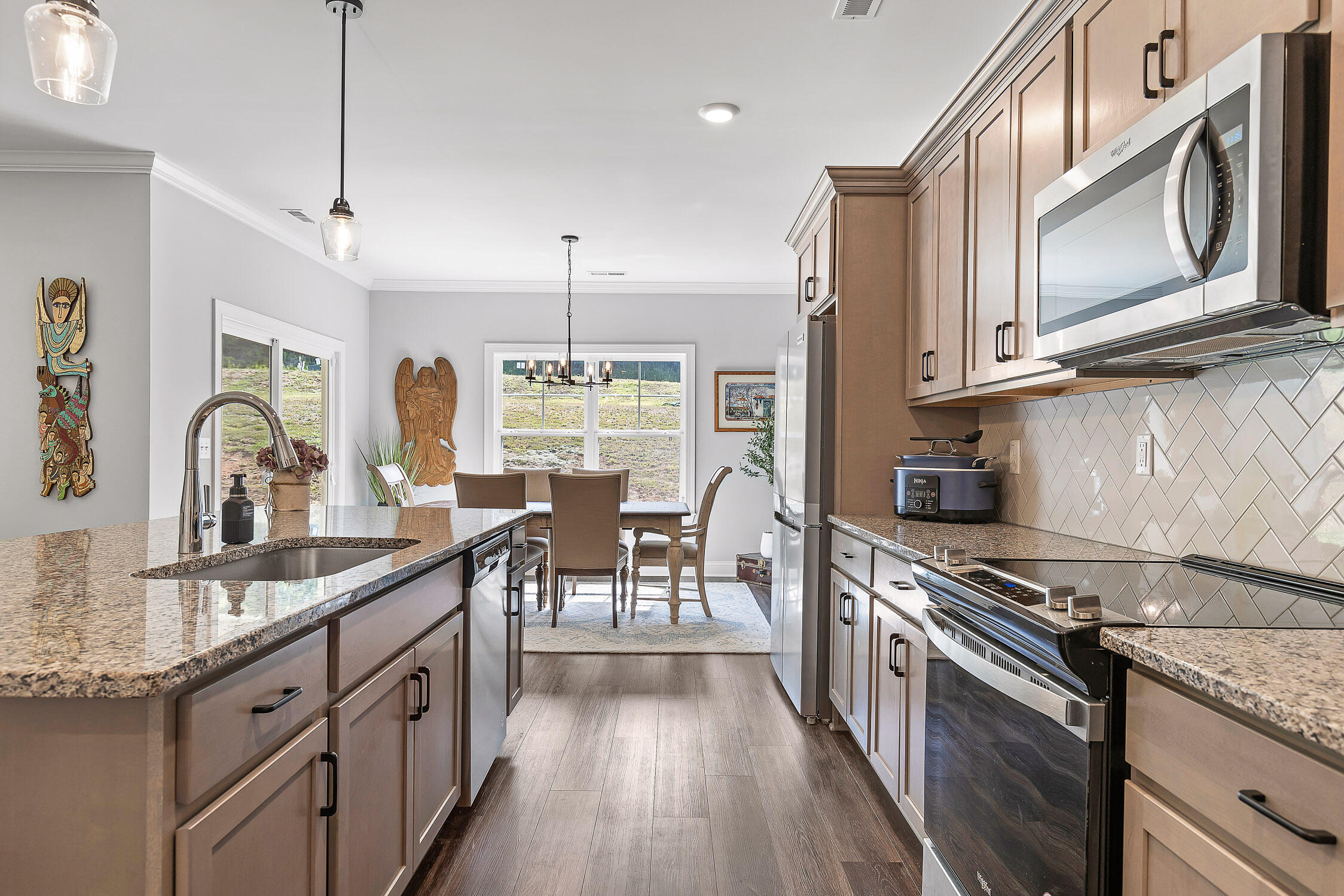 6428 Serenade Lane