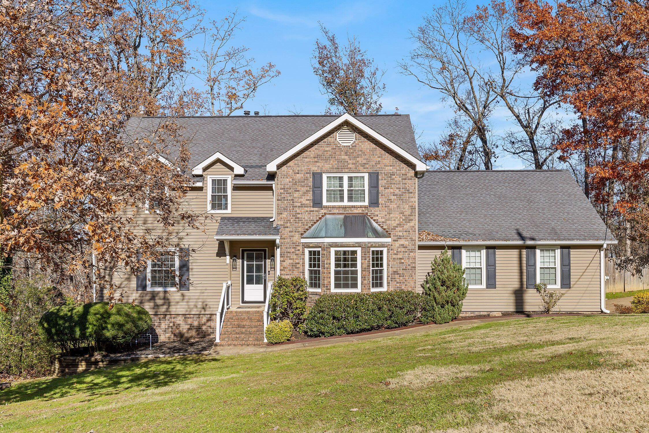 822 Stone Crest Circle
