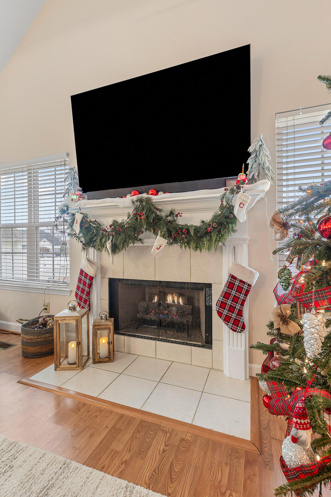 2323 Laurelton Creek Lane