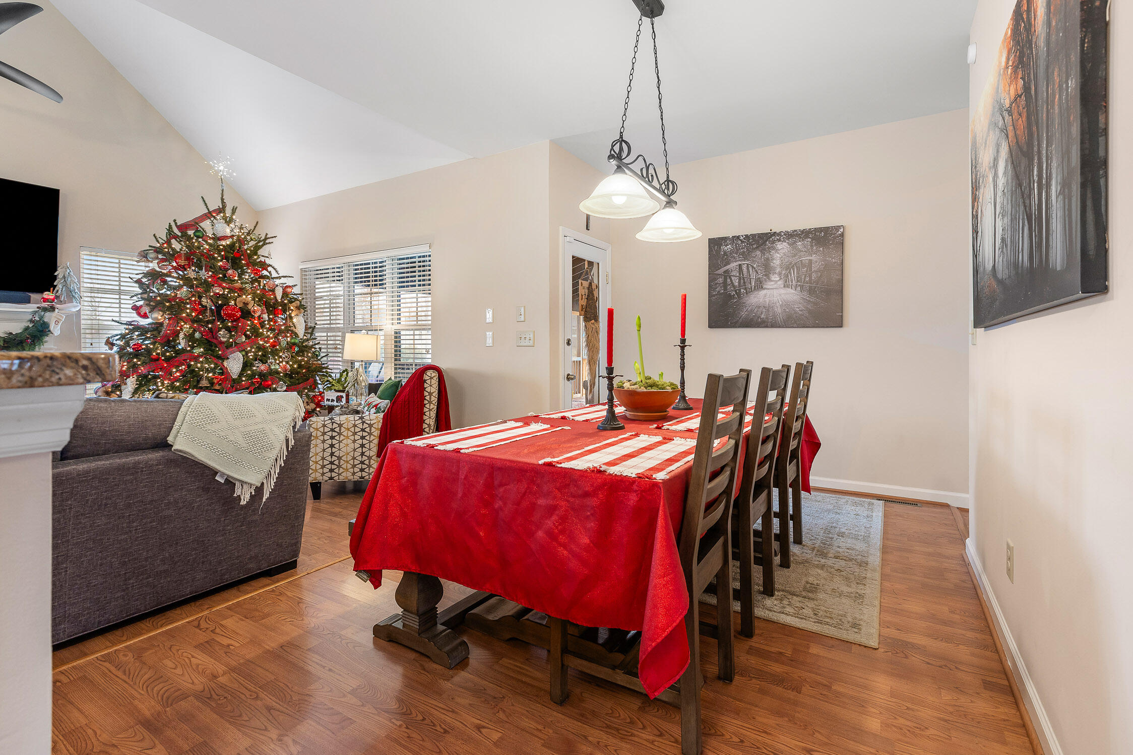 2323 Laurelton Creek Lane
