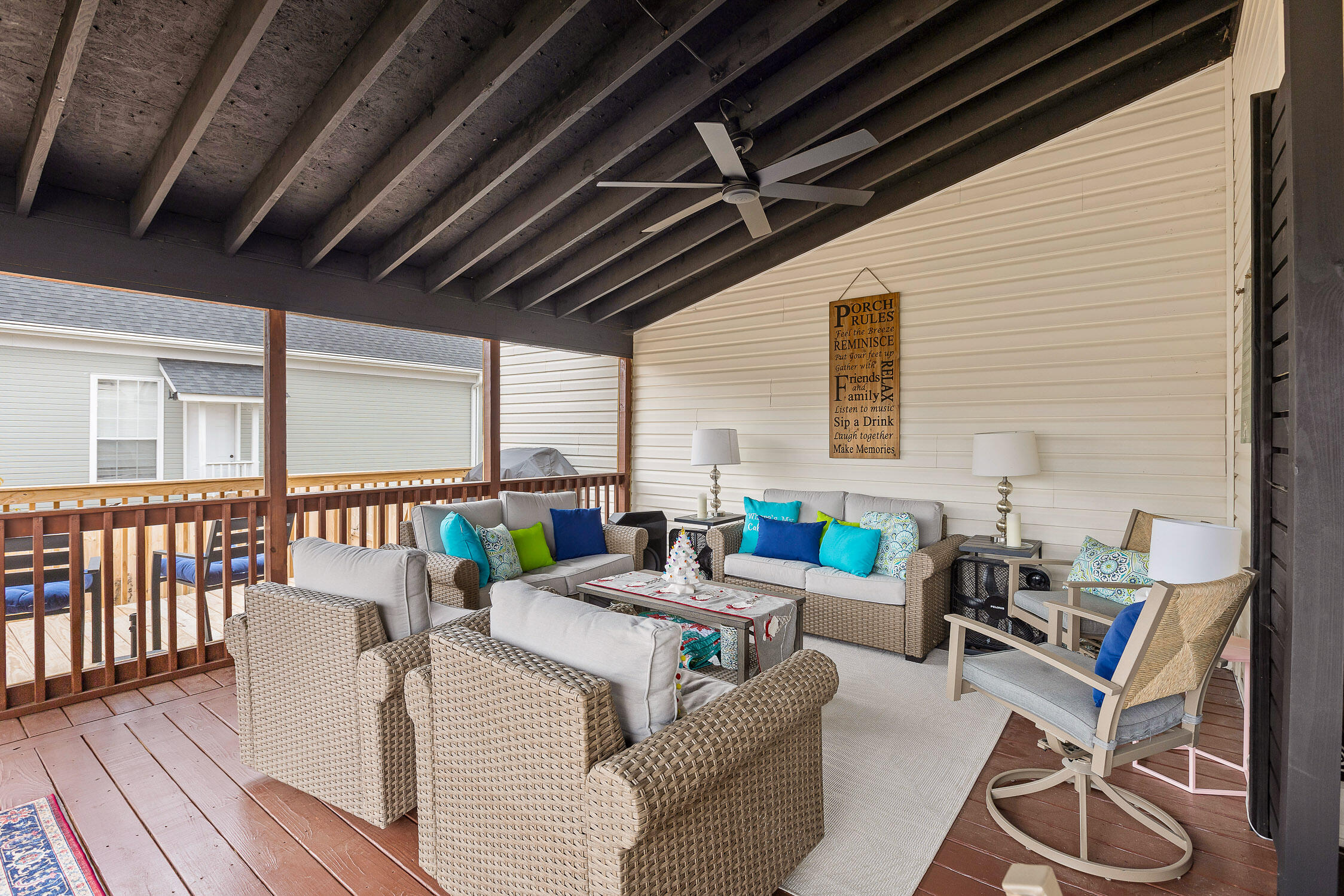 2323 Laurelton Creek Lane