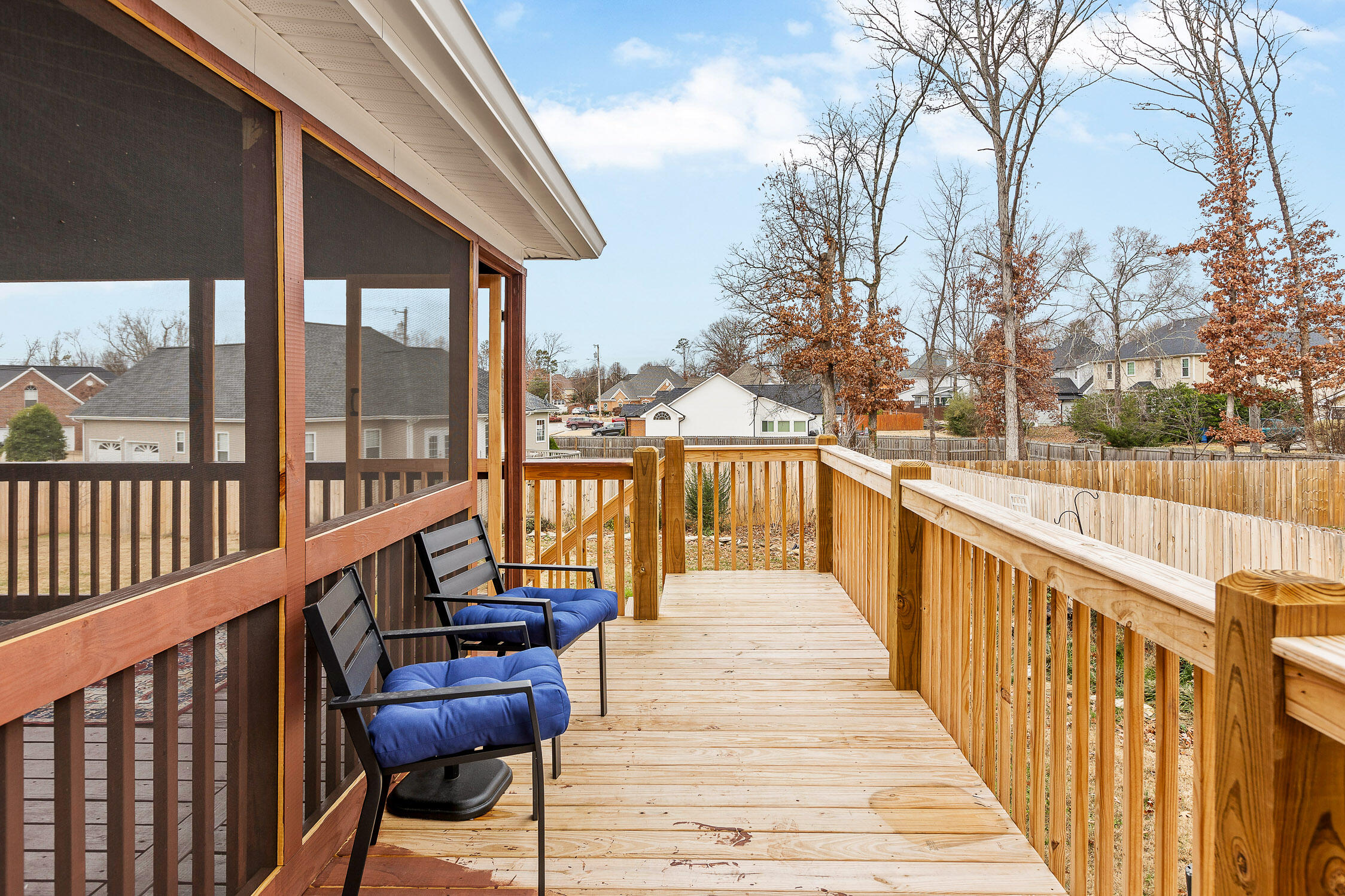 2323 Laurelton Creek Lane