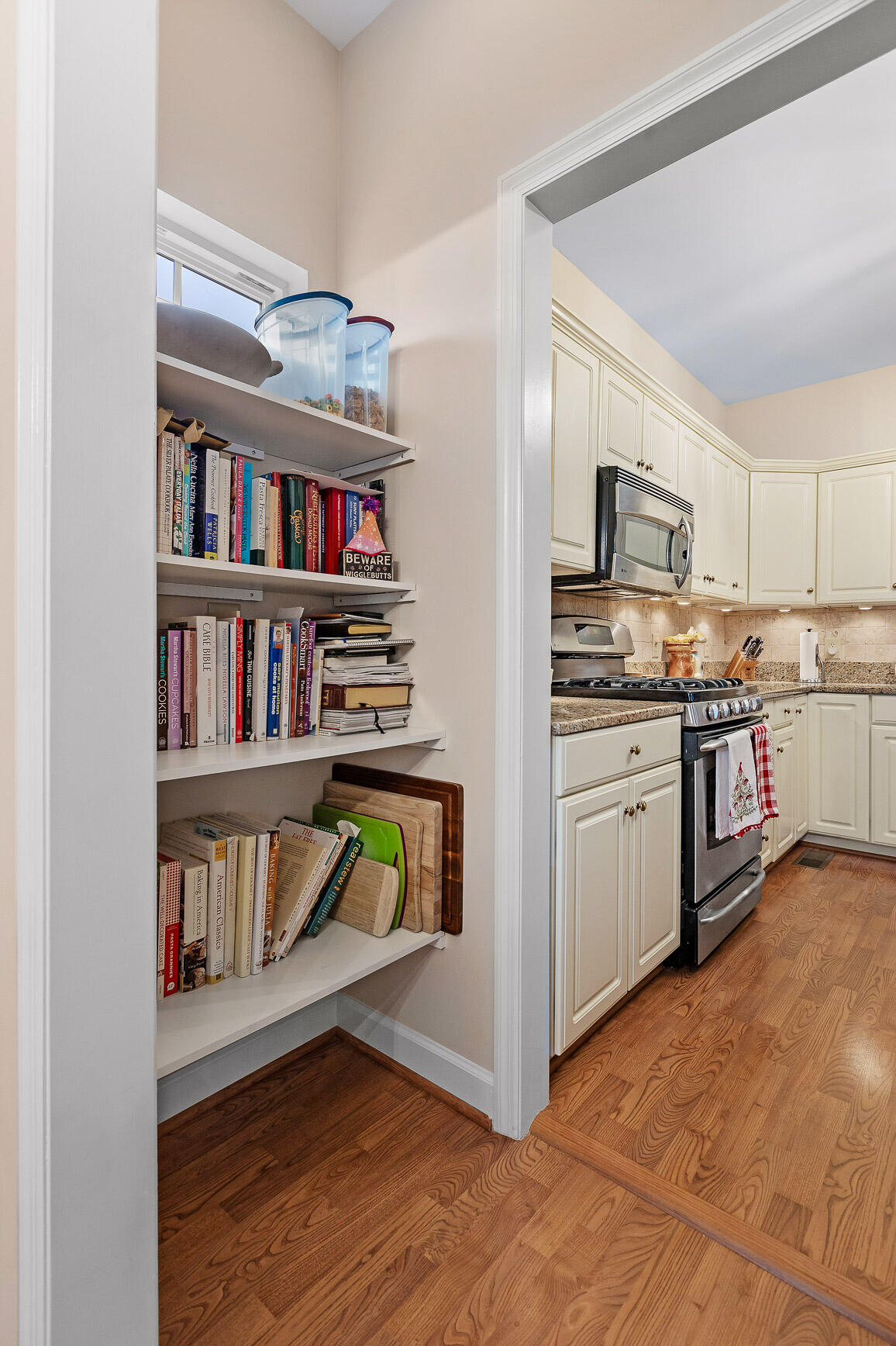 2323 Laurelton Creek Lane