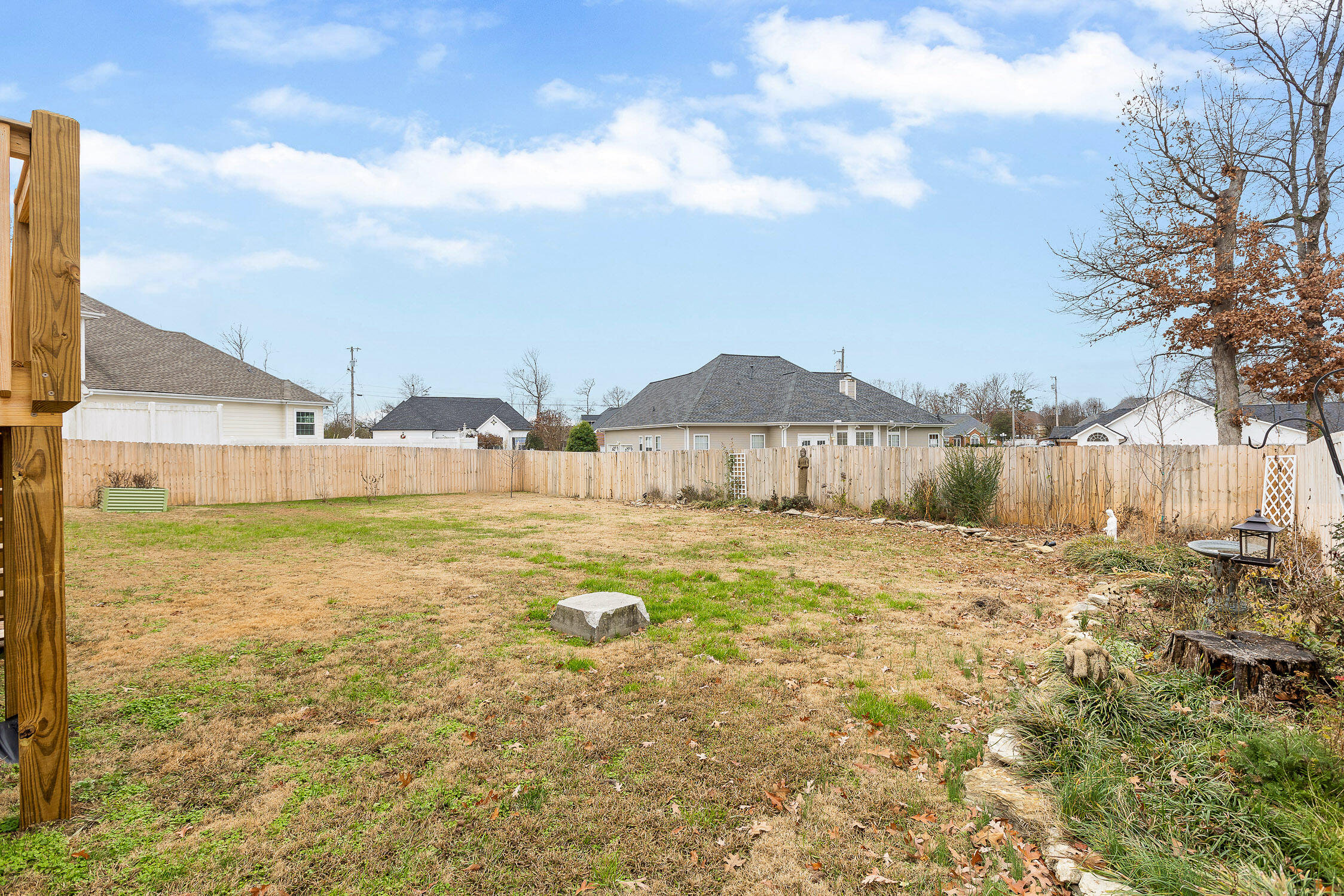 2323 Laurelton Creek Lane