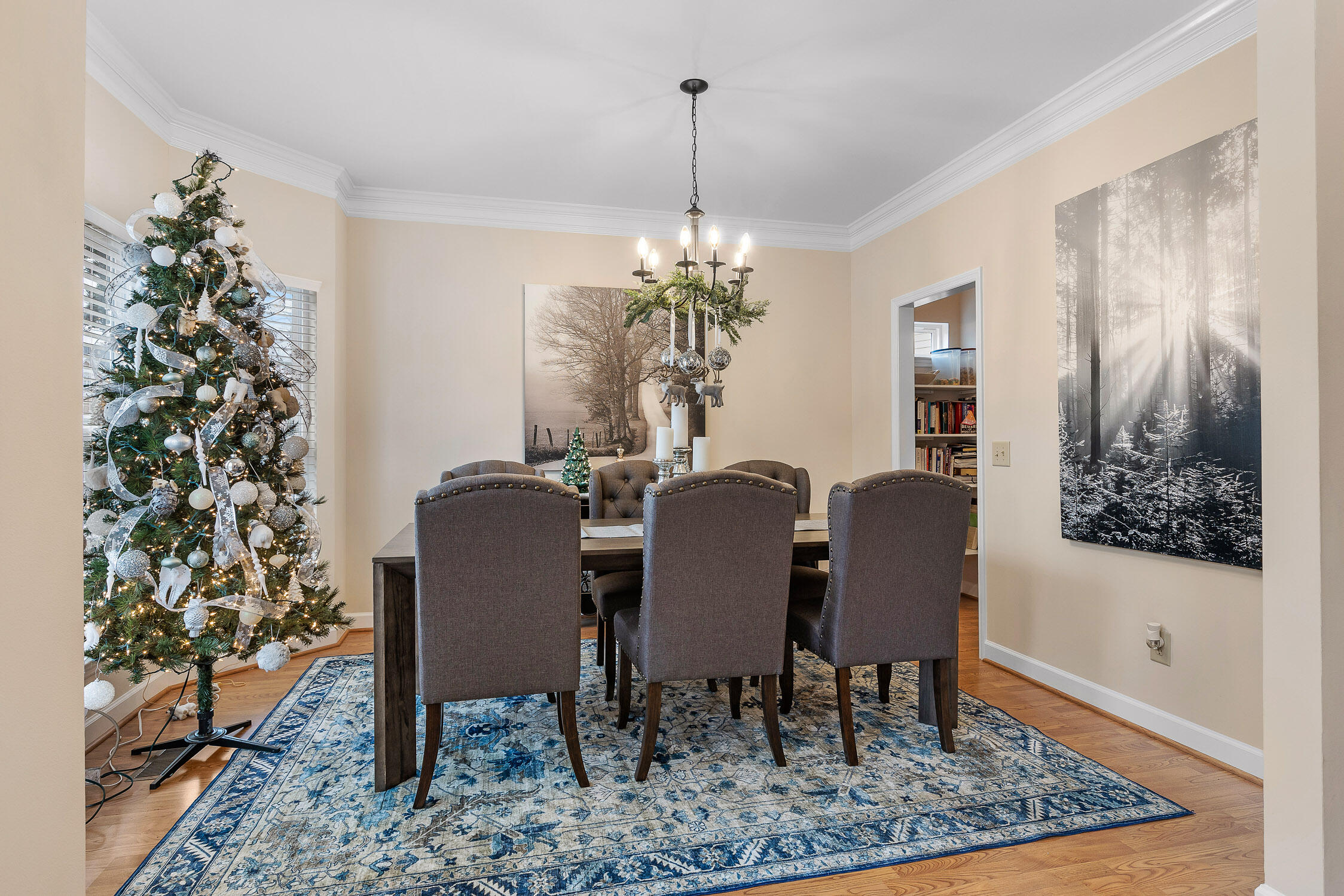 2323 Laurelton Creek Lane