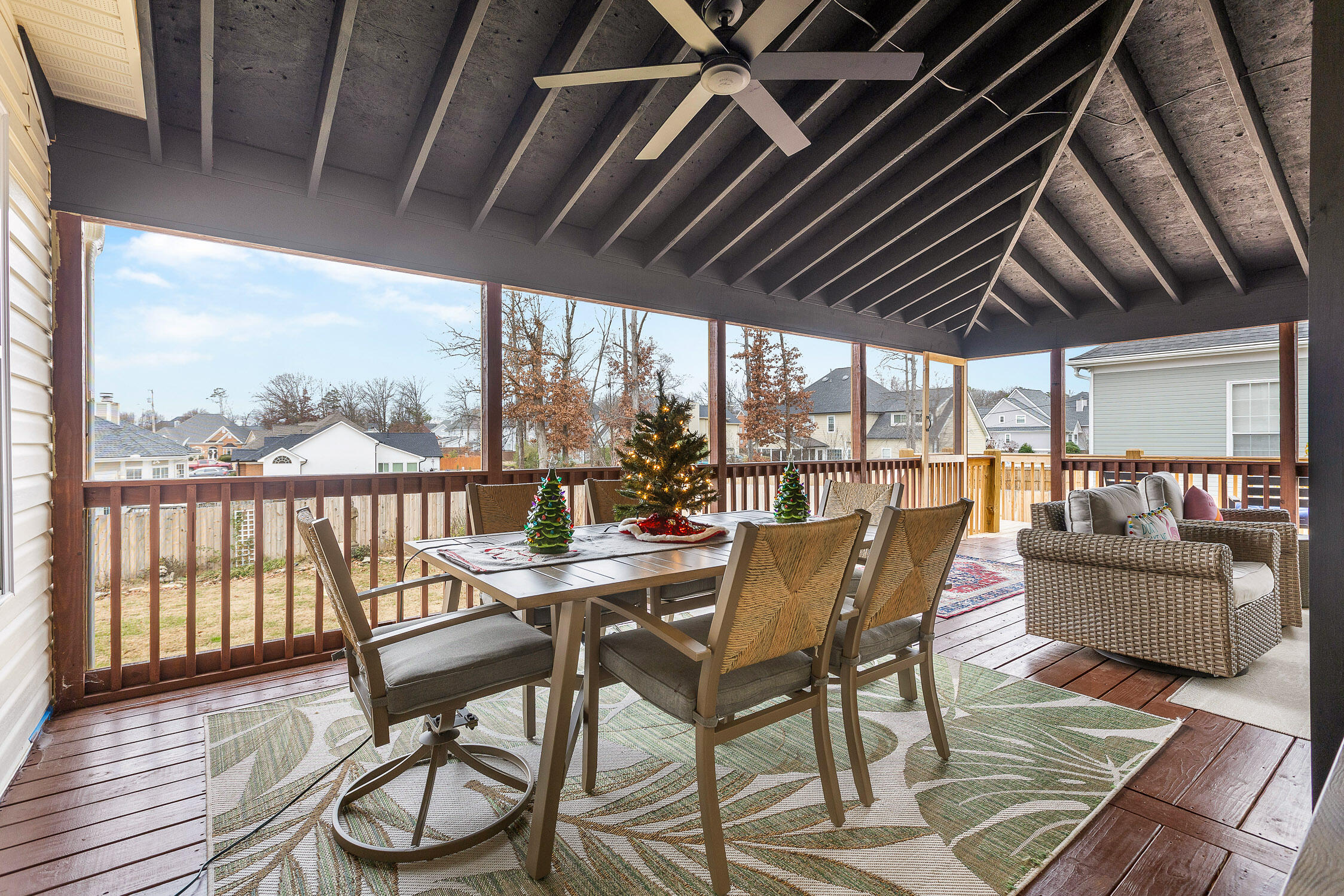 2323 Laurelton Creek Lane