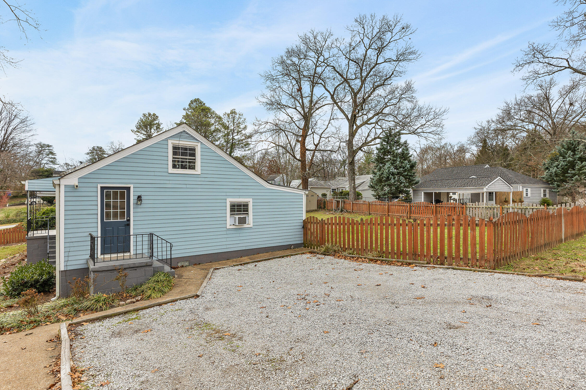 904 Linden Hall Road