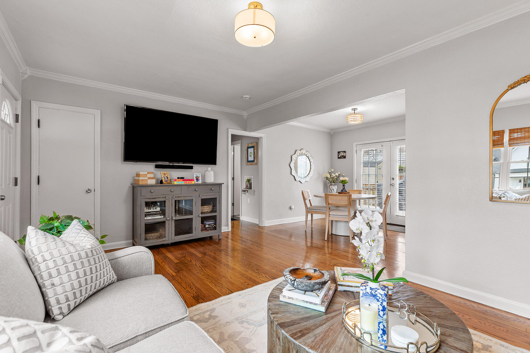 904 Linden Hall Road