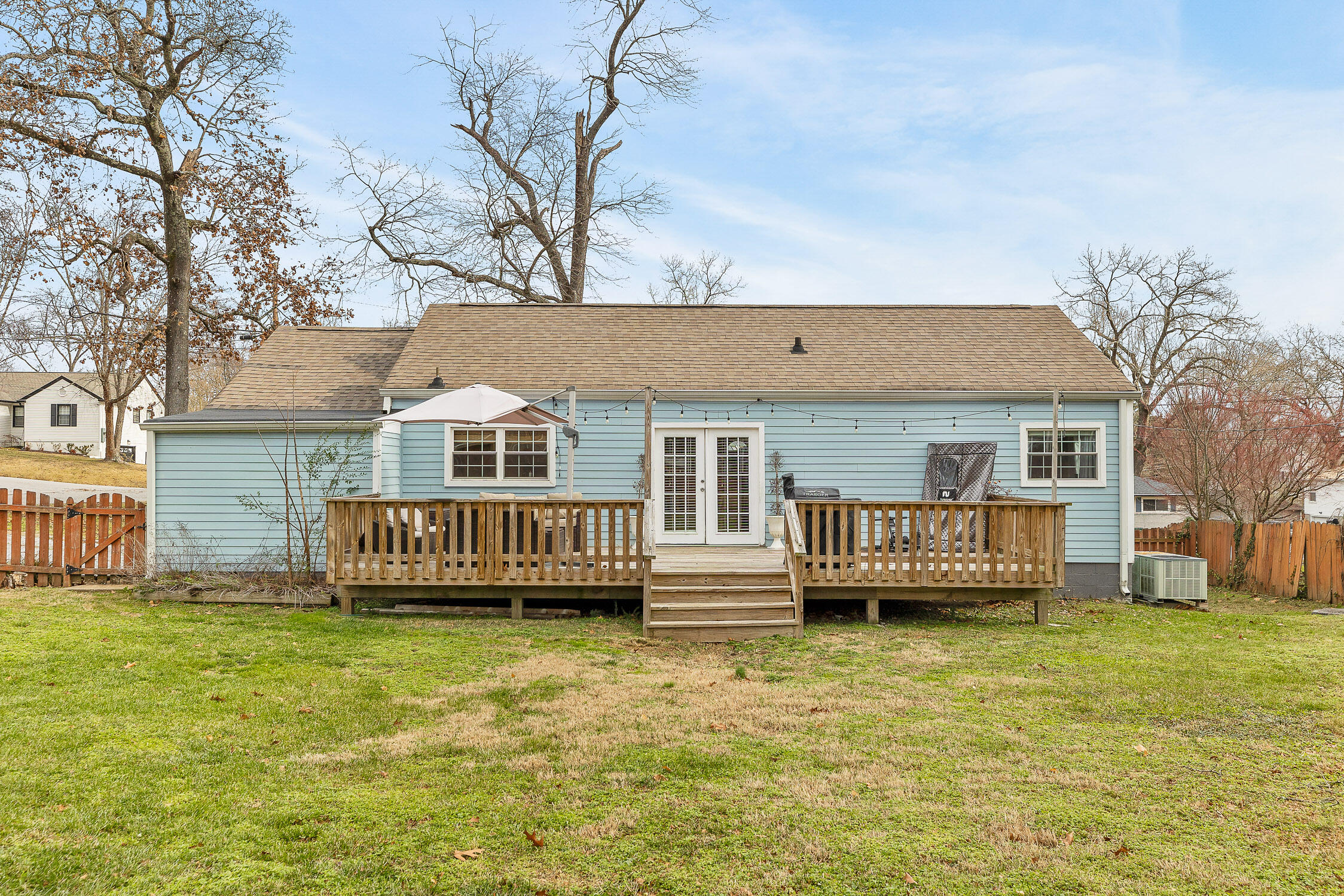 904 Linden Hall Road