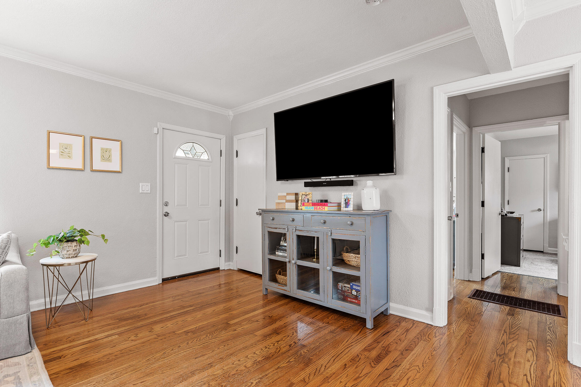 904 Linden Hall Road