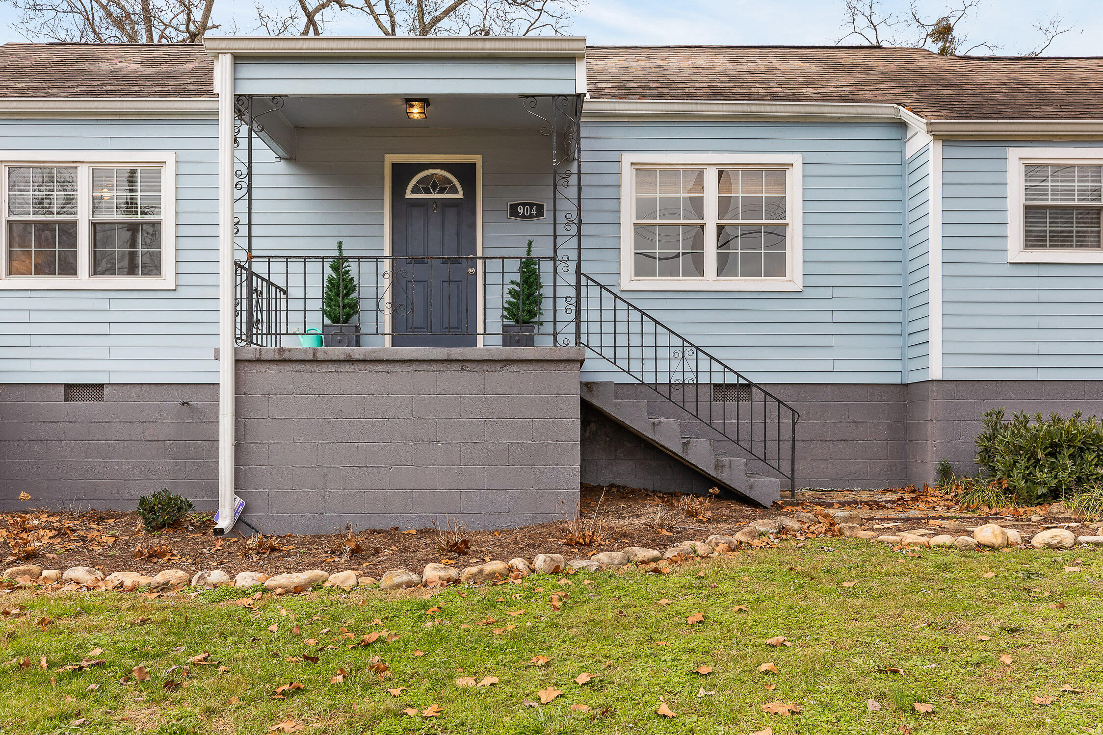 904 Linden Hall Road