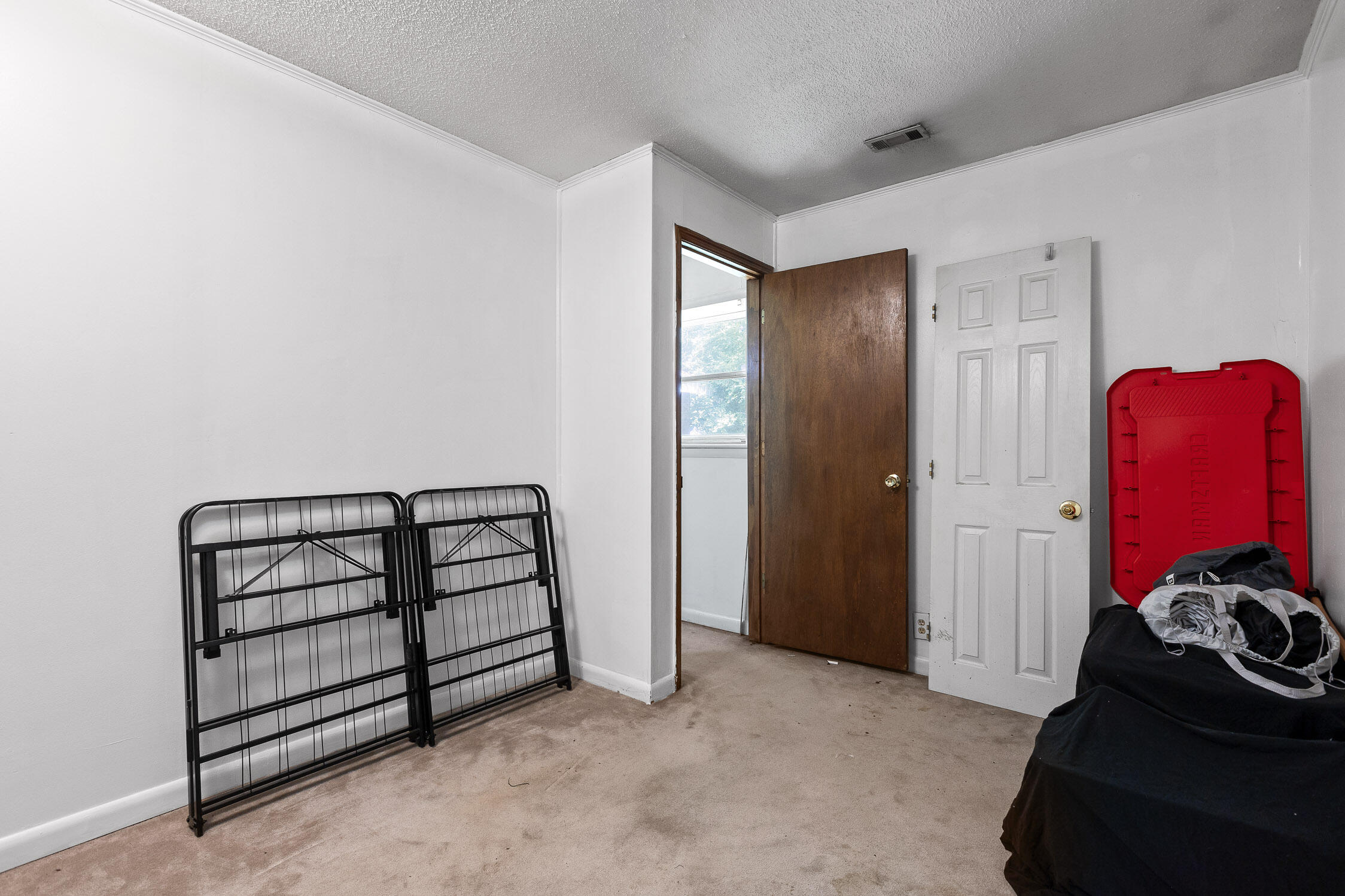 1325 City View Street SE