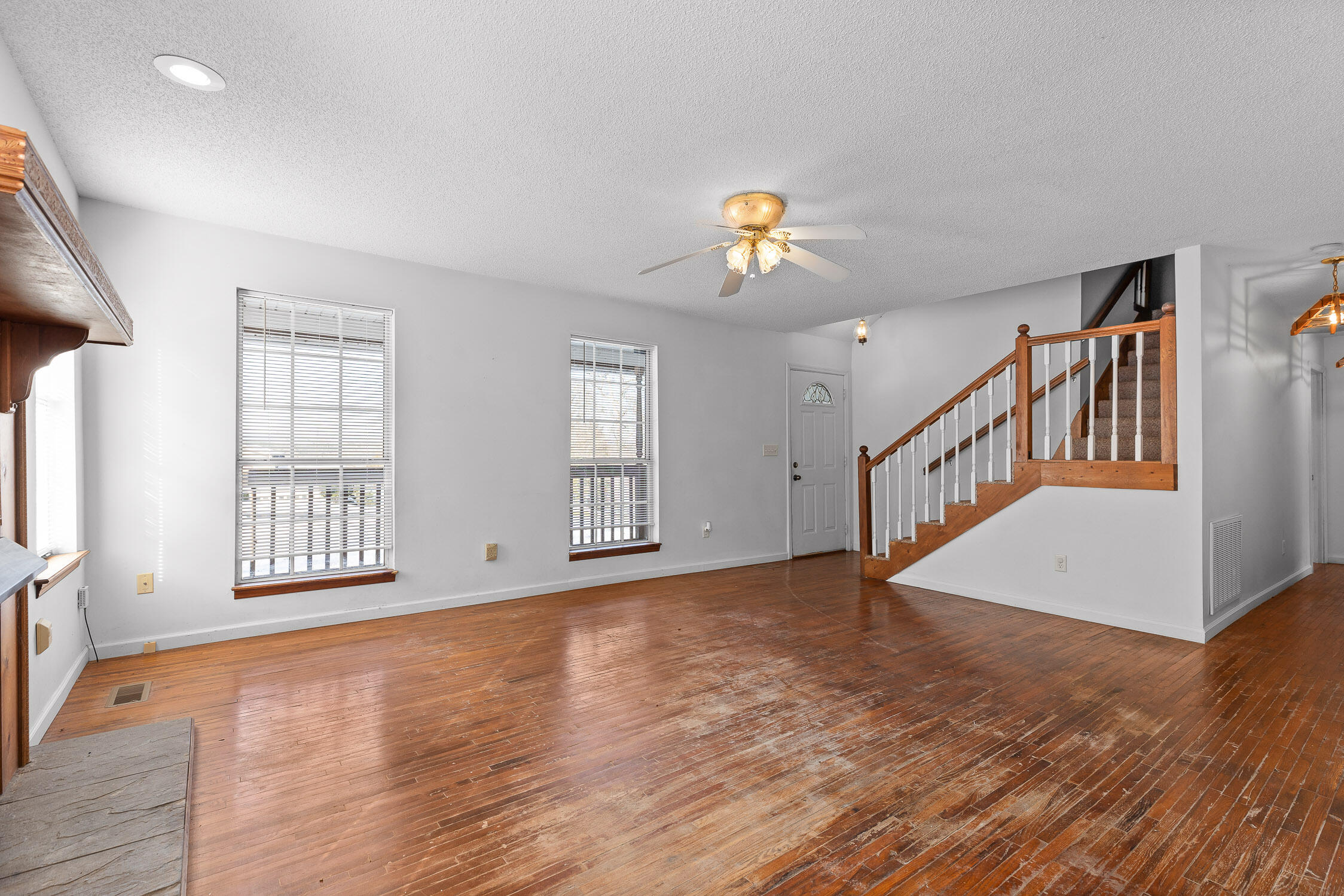 14319 Bluffview Drive