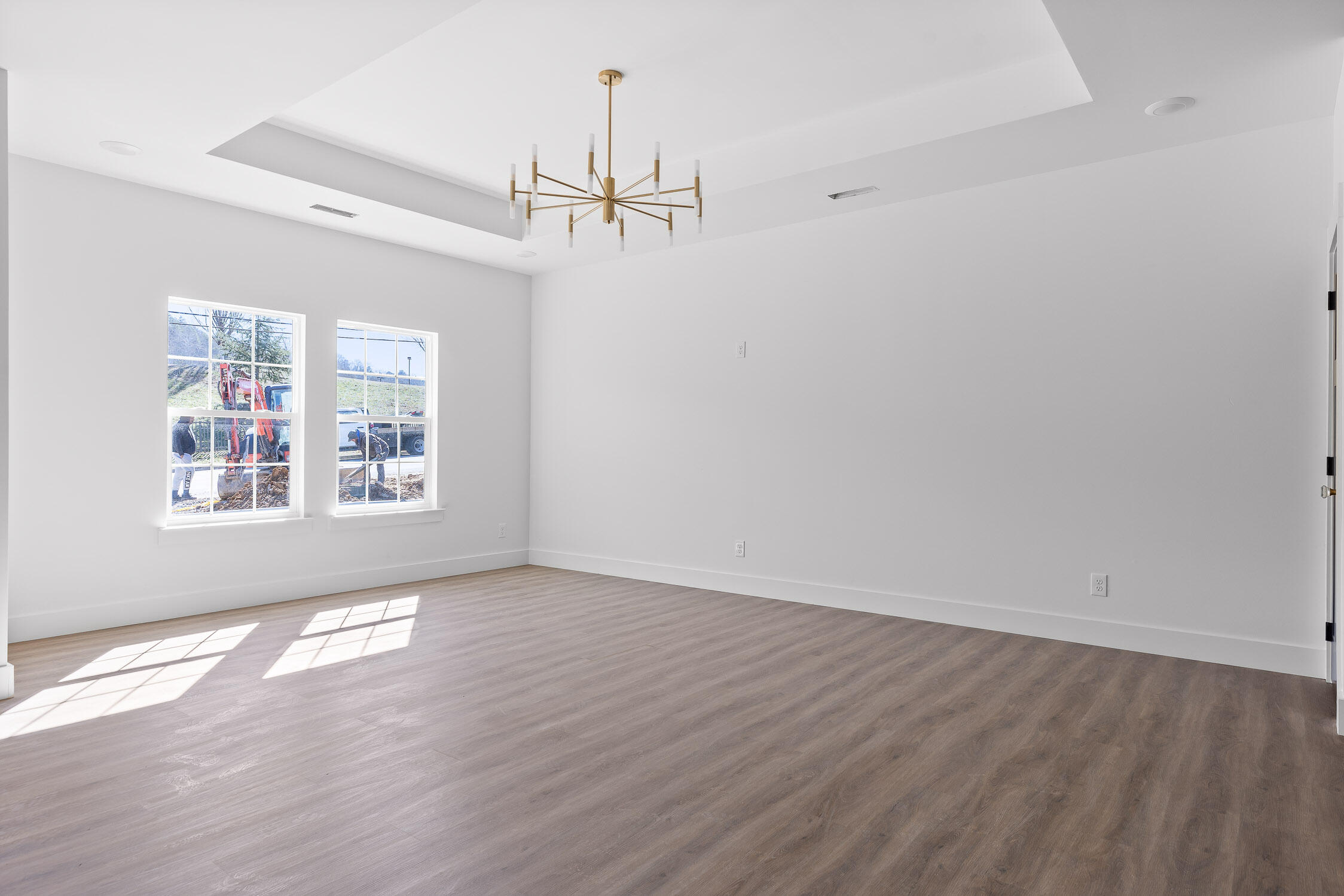 913 N Chamberlain Avenue