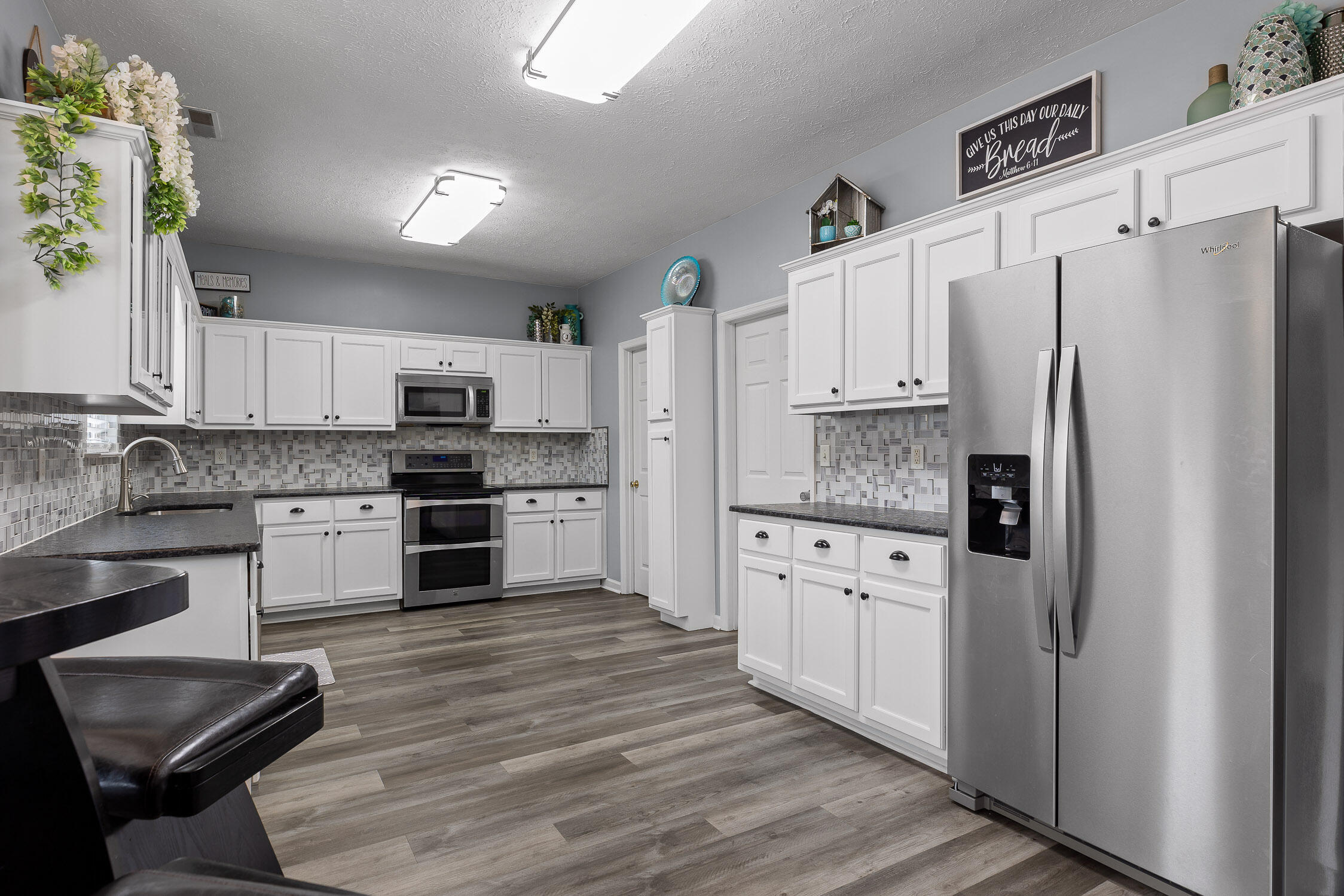 6286 Rim Ridge Court