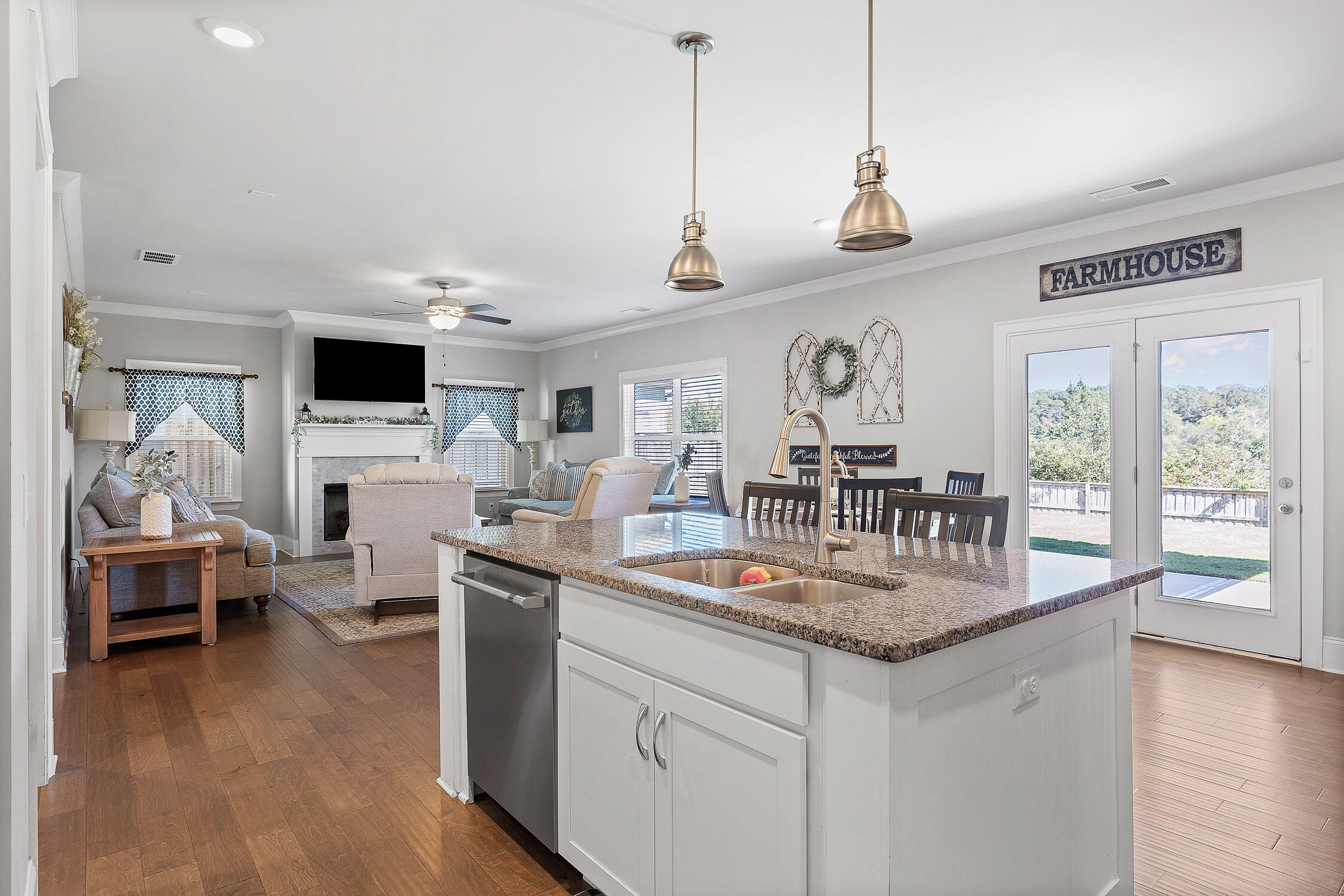10838 Prairie Lake Drive