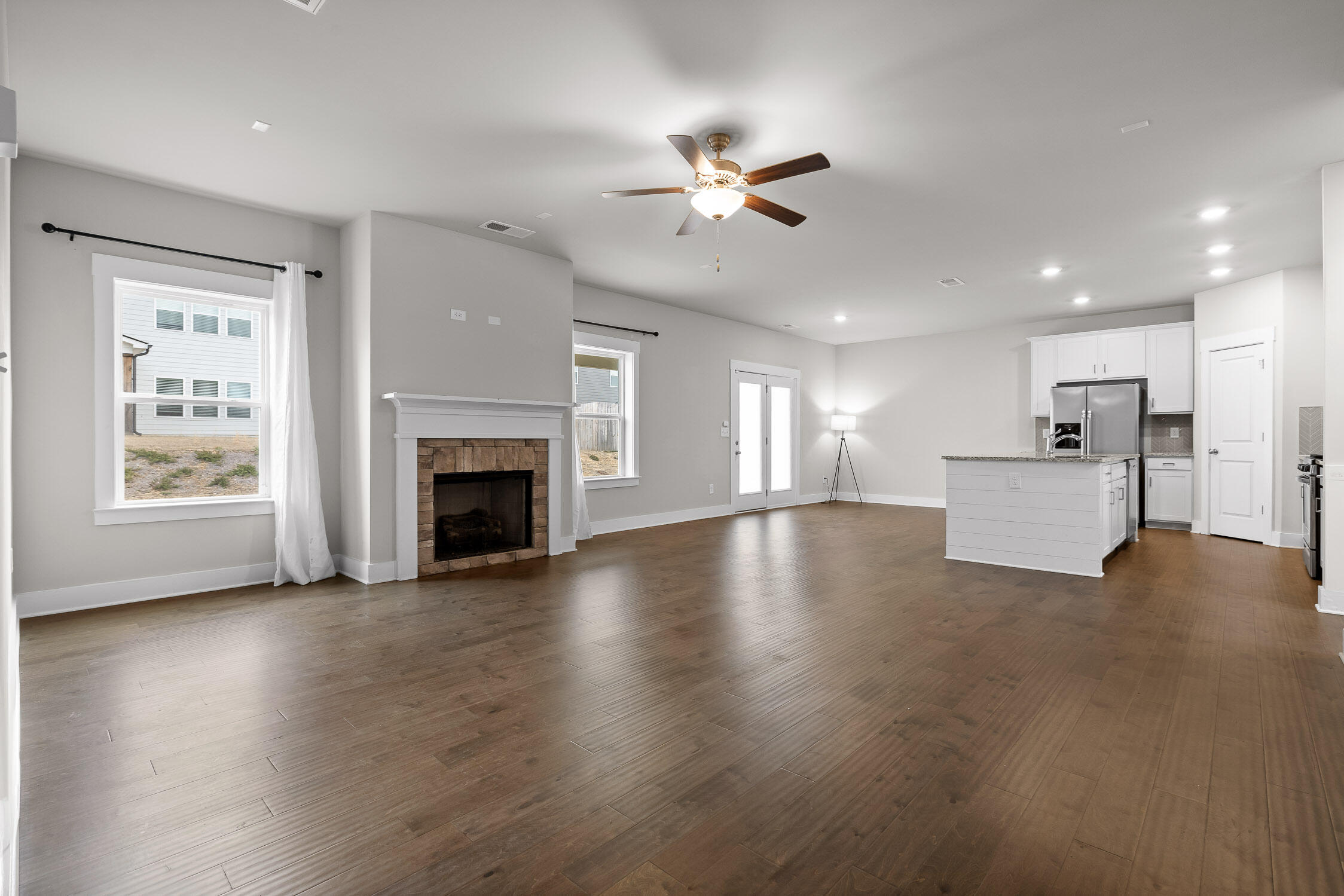 4787 Wellesley Drive