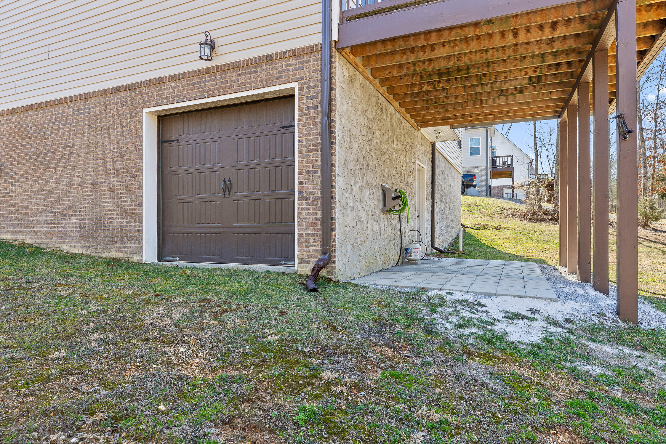 7293 Ron Road