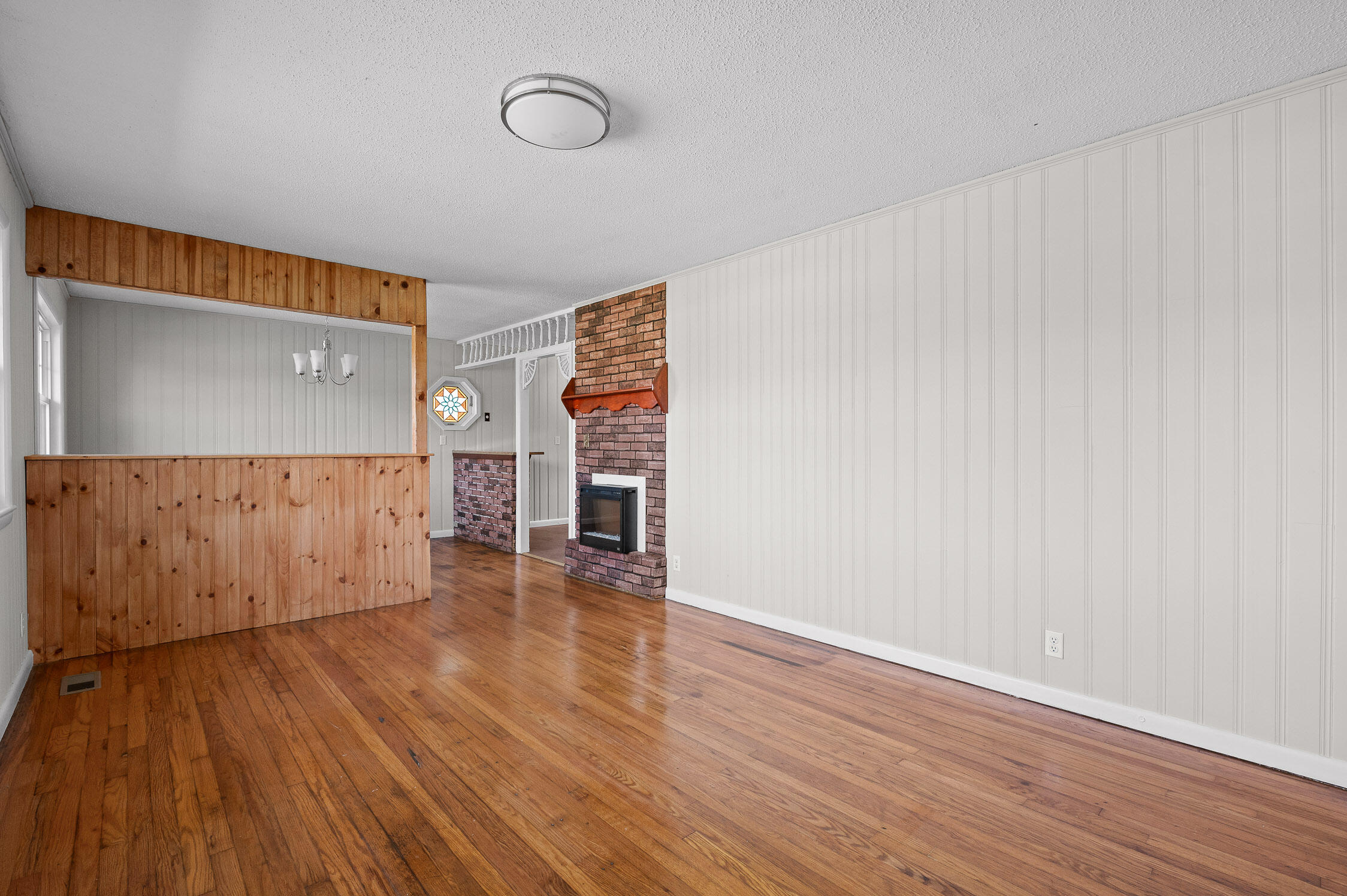 1108 Foster Street