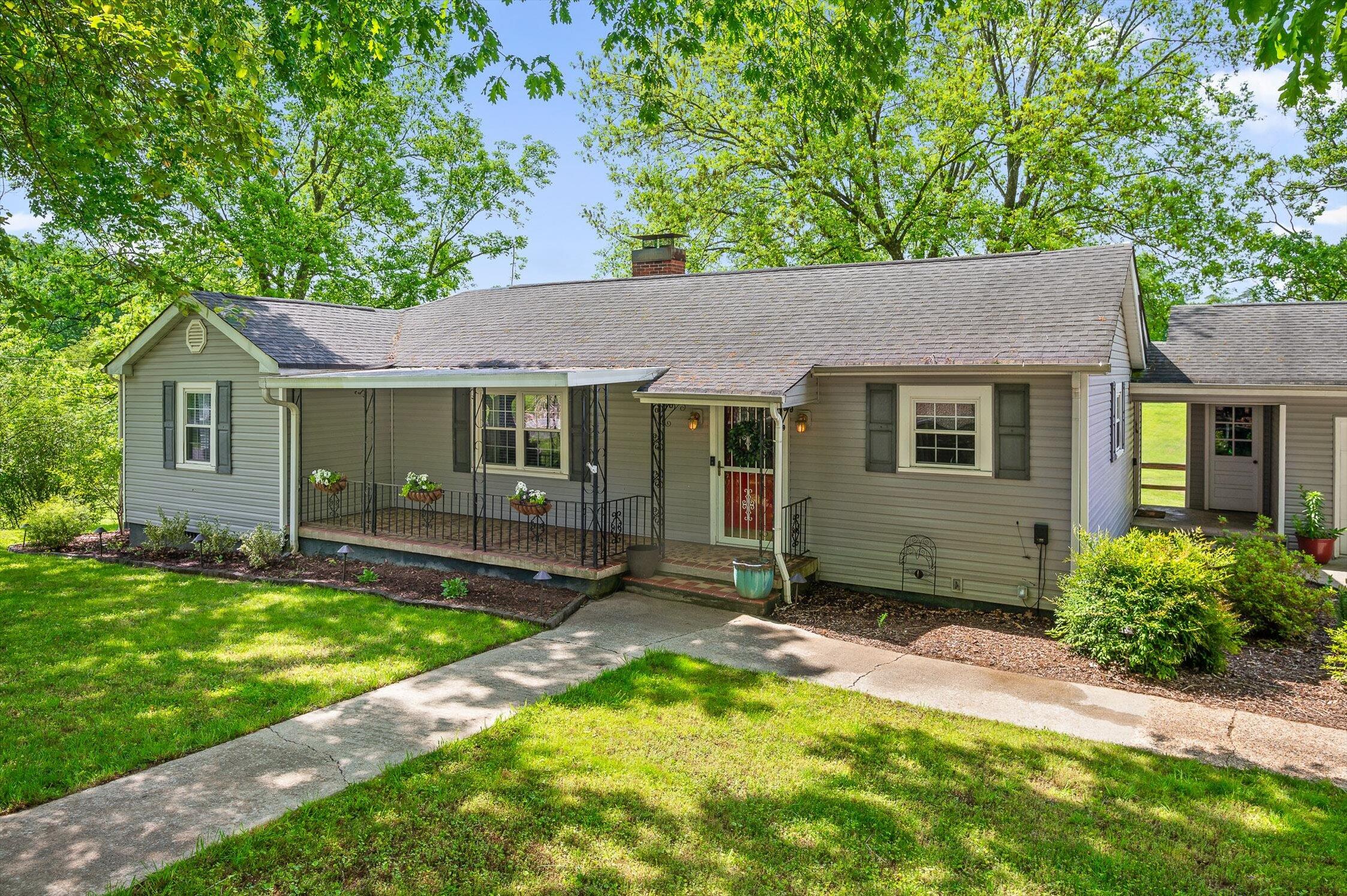 252 Highwater Road