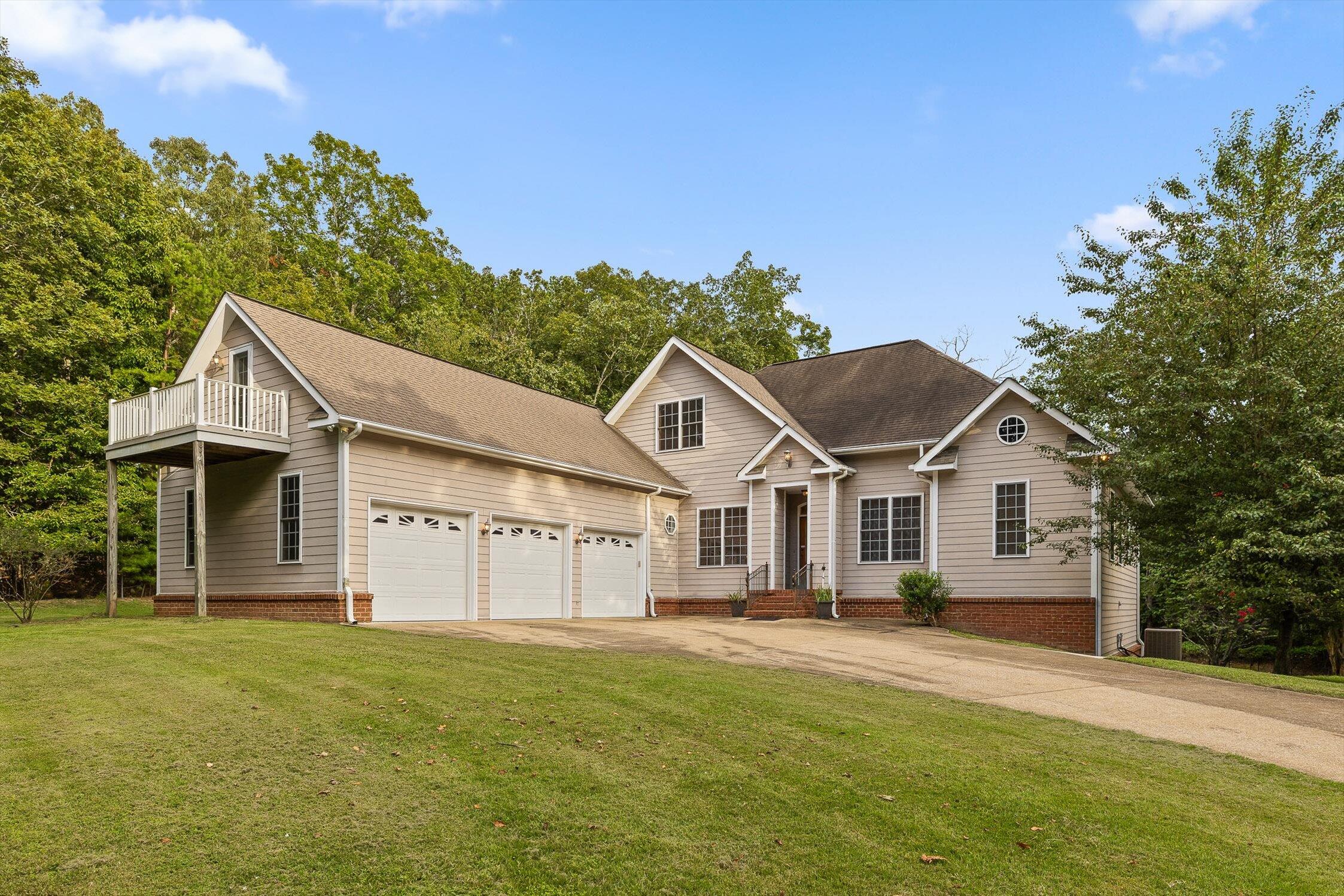 8710 Hidden Branches Road